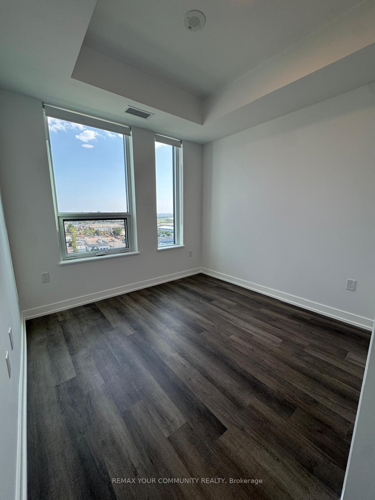 Photo 10 of Unit 1101, 21 Meadowdale Road, Vaughan, Vaughan Corporate Centre — HOMEH