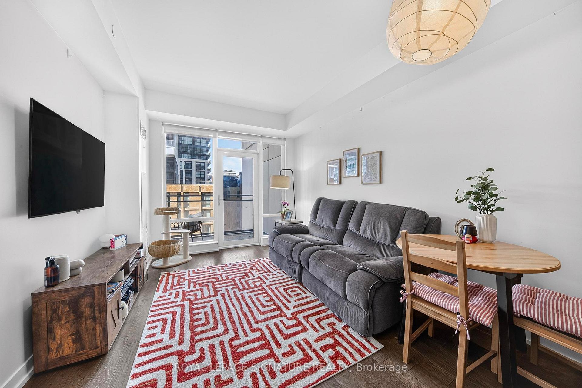 Photo 4 of Unit 1001, 21 Widmer Street, Toronto, Waterfront Communities — HOMEH