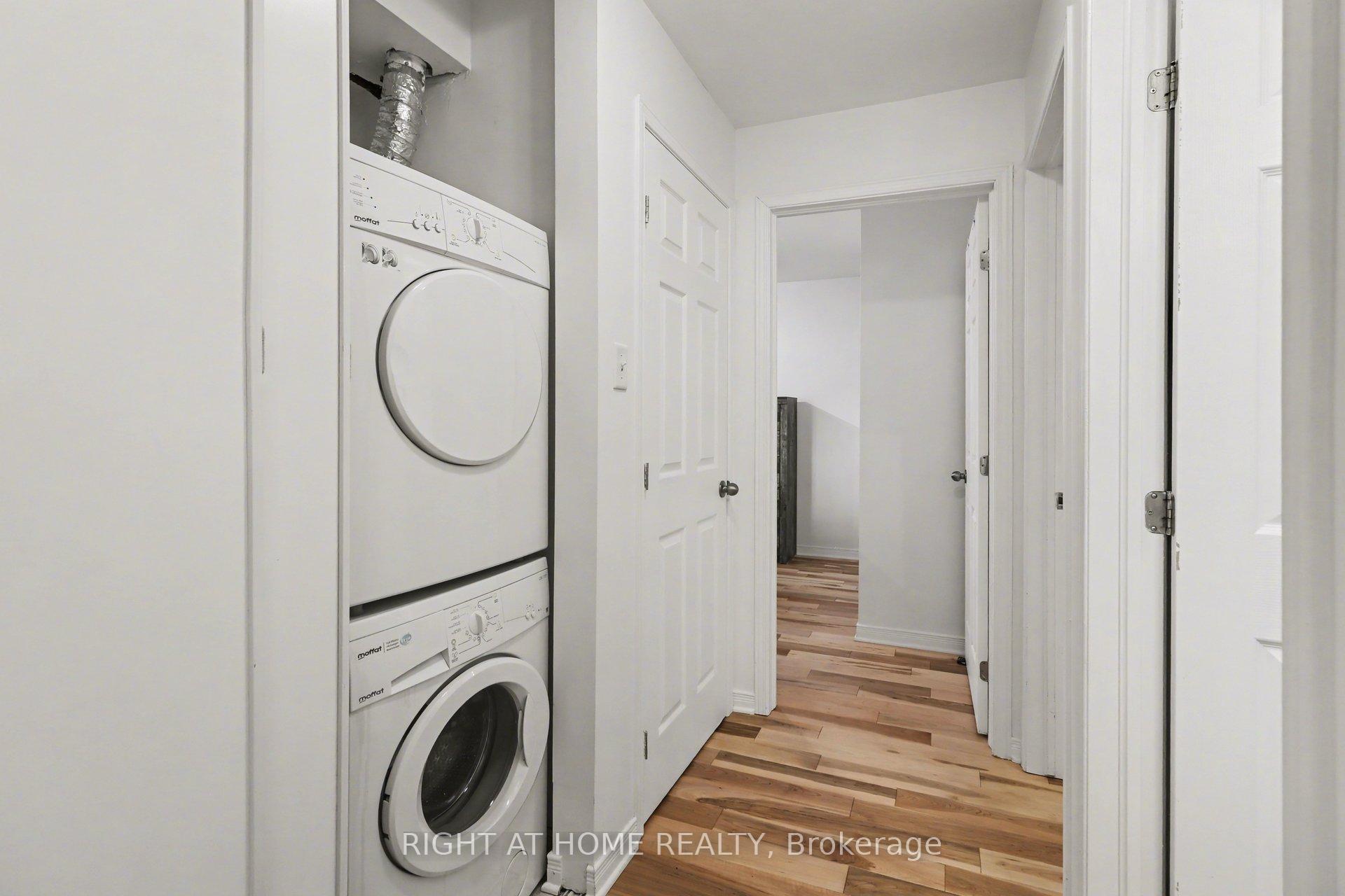 Photo 23 of Unit 202, 646 Cummings Avenue, Ottawa, Castle Heights/Rideau High — HOMEH