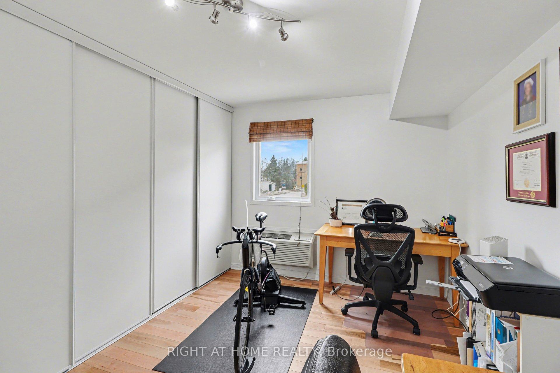 Photo 30 of Unit 202, 646 Cummings Avenue, Ottawa, Castle Heights/Rideau High — HOMEH