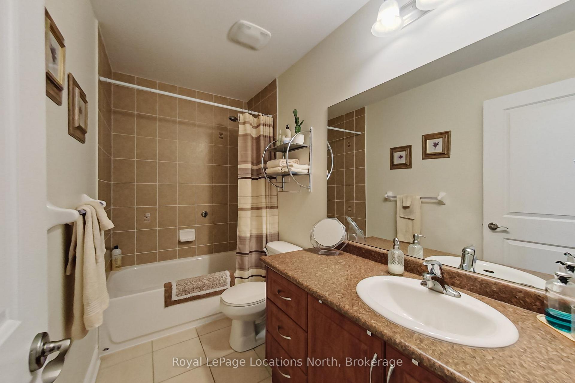 Photo 28 of 34 Savannah Crescent, Wasaga Beach — HOMEH