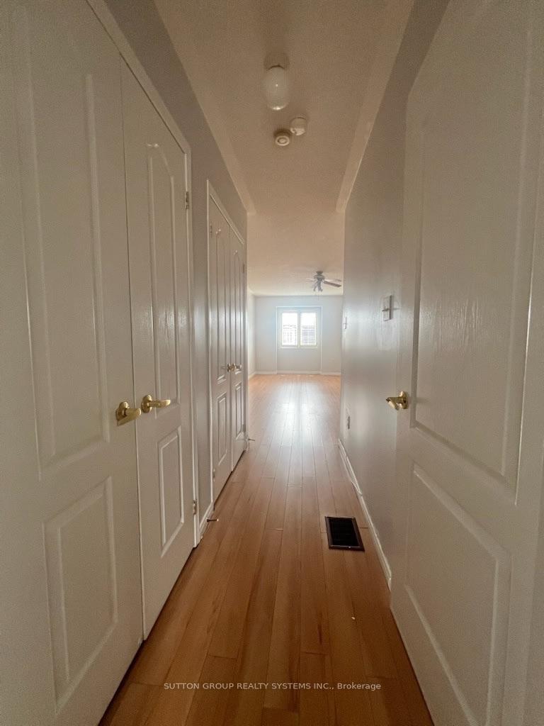 Photo 10 of Unit 55, 435 Hensall Circle, Mississauga, Cooksville — HOMEH