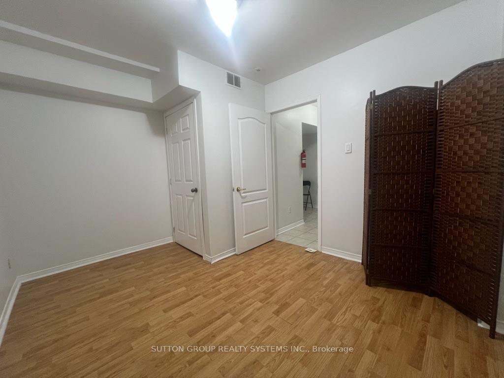 Photo 27 of Unit 55, 435 Hensall Circle, Mississauga, Cooksville — HOMEH
