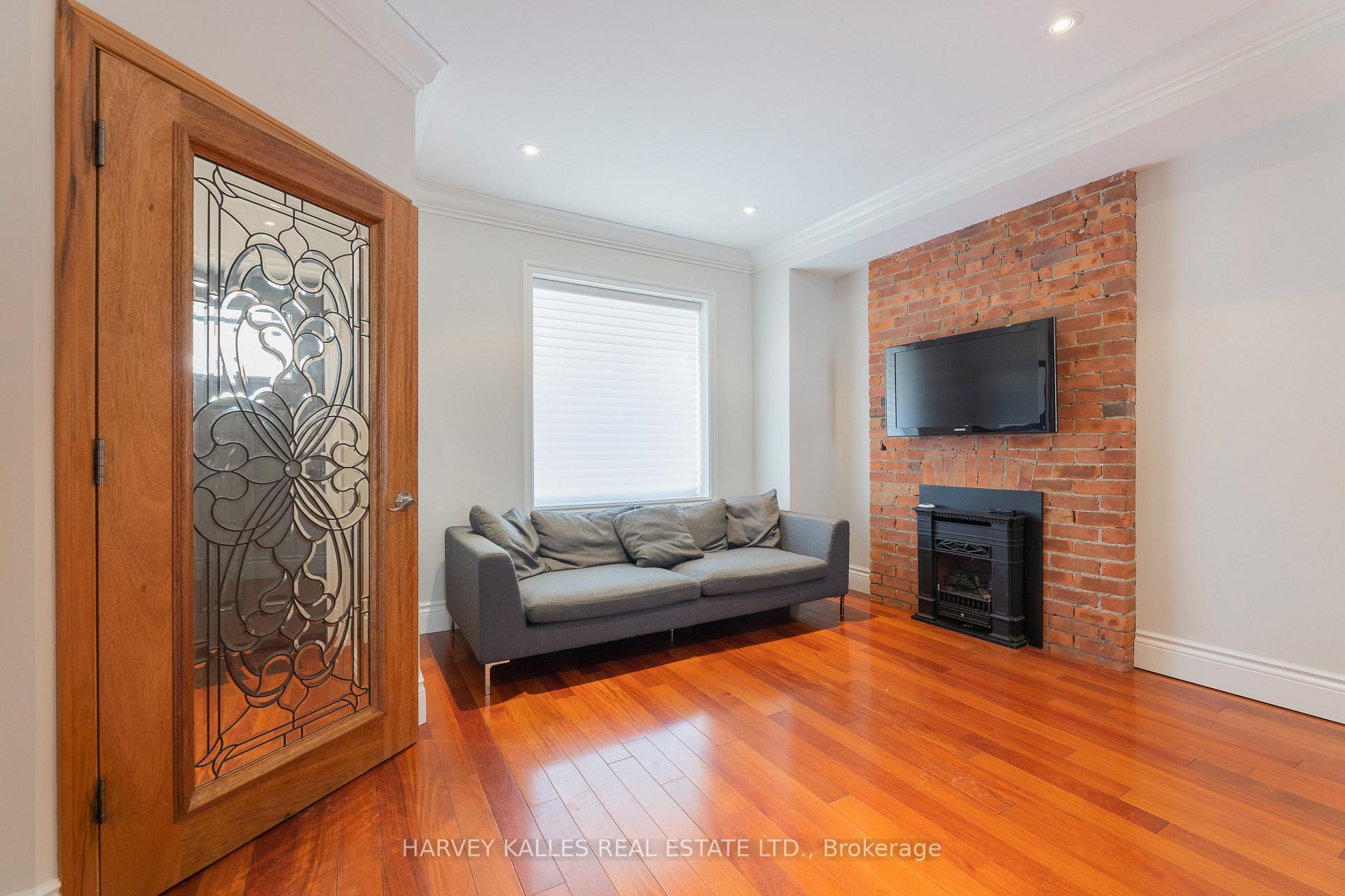 Photo 6 of 1107 Gerrard Street E, Toronto, South Riverdale — HOMEH