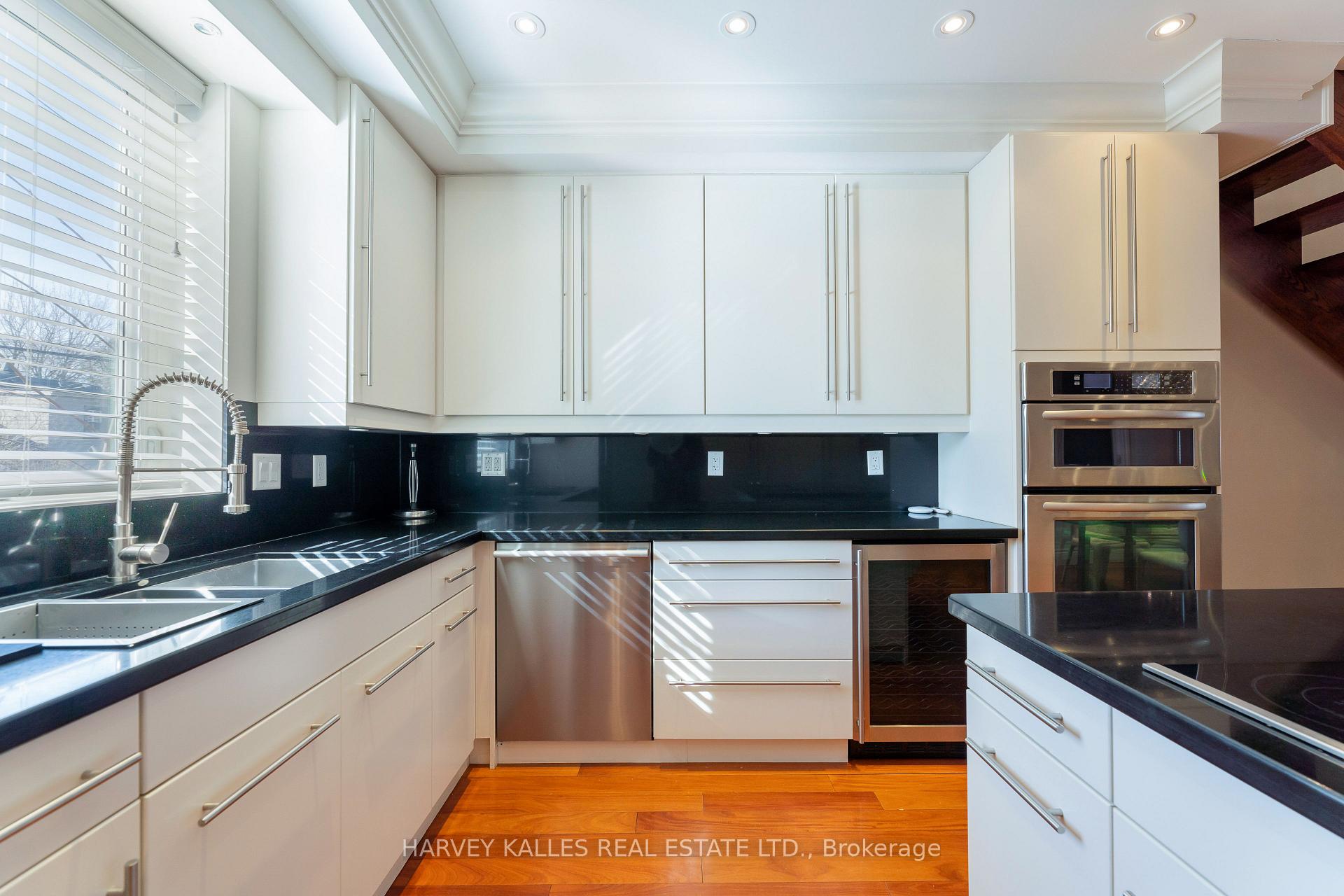 Photo 13 of 1107 Gerrard Street E, Toronto, South Riverdale — HOMEH