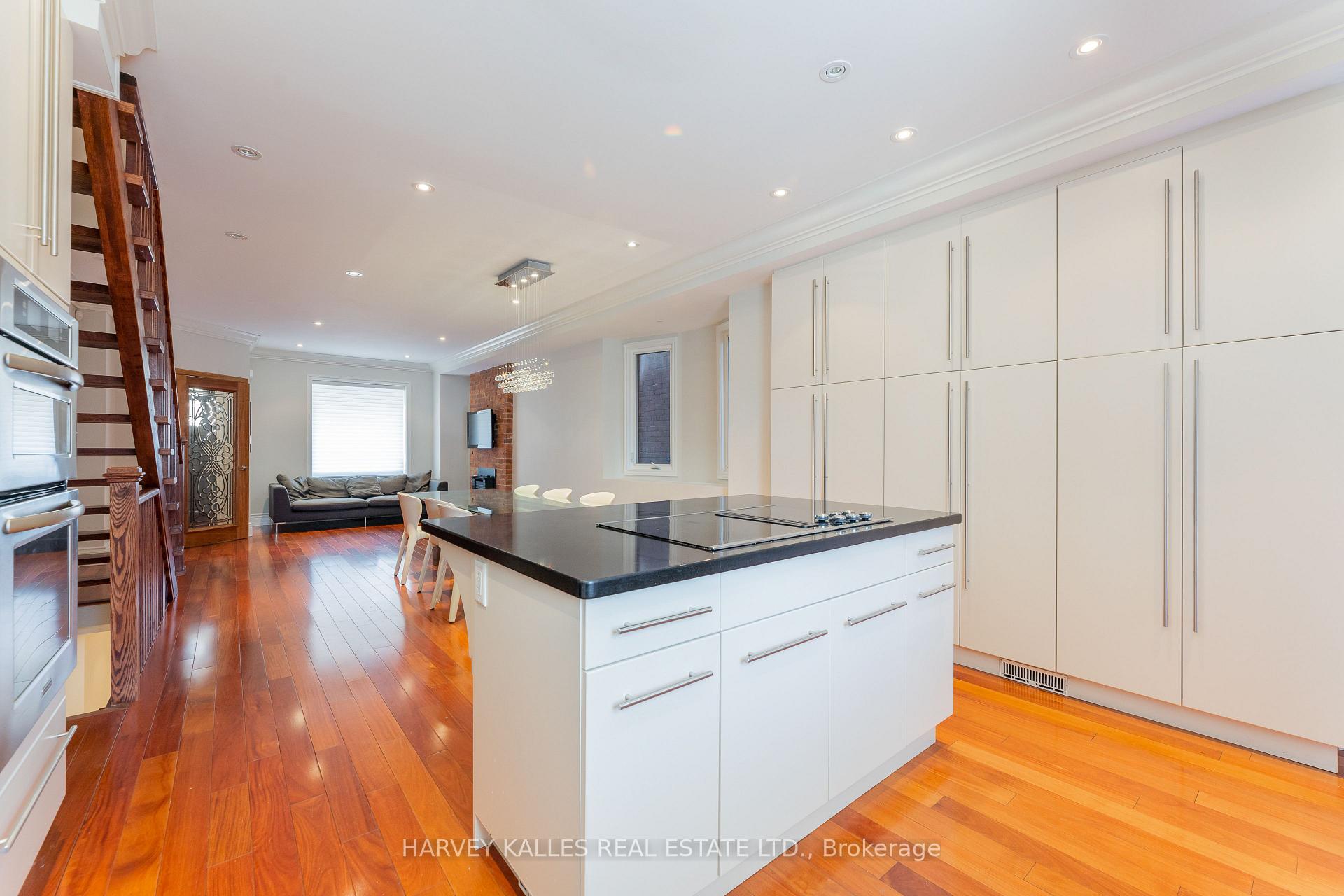 Photo 16 of 1107 Gerrard Street E, Toronto, South Riverdale — HOMEH