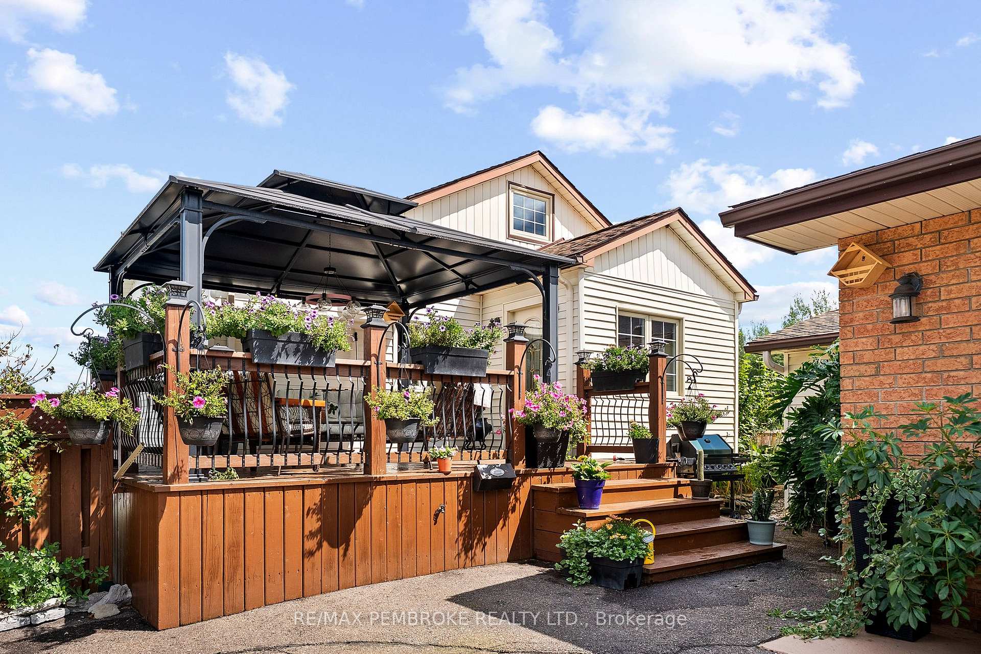Photo of 1315 Blakely Crescent W