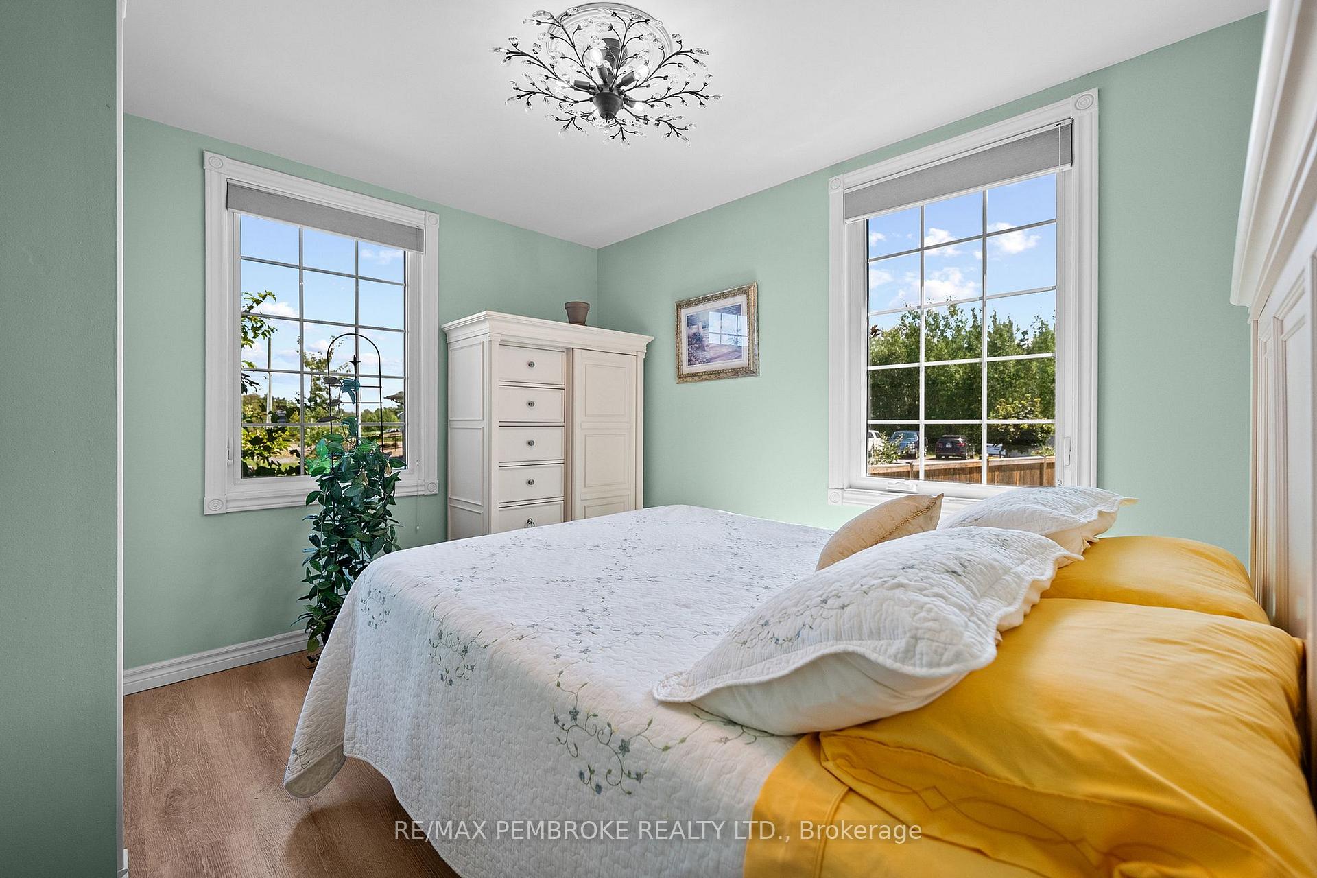Photo 16 of 1315 Blakely Crescent W, Pembroke, Pembroke — HOMEH