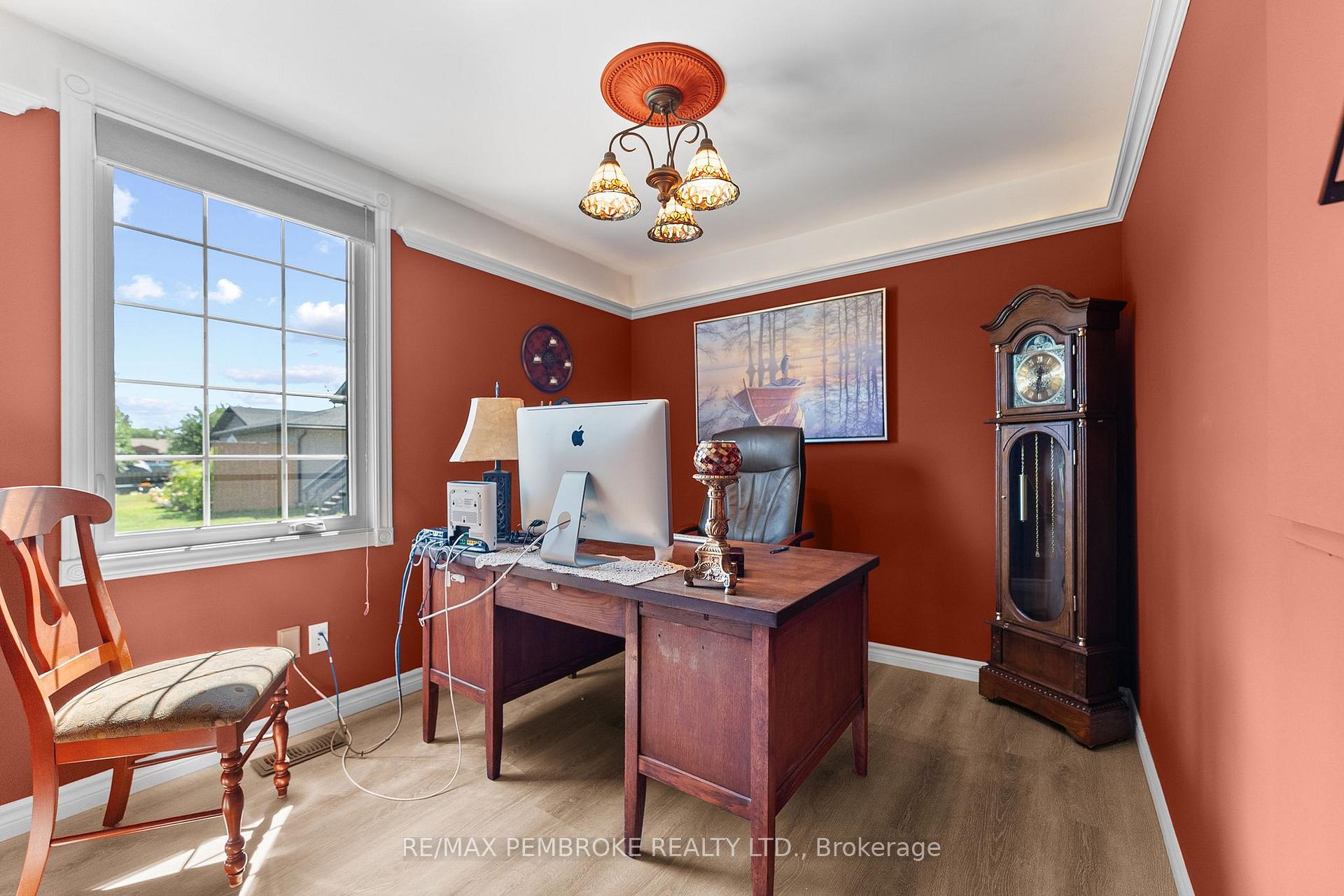 Photo 20 of 1315 Blakely Crescent W, Pembroke, Pembroke — HOMEH