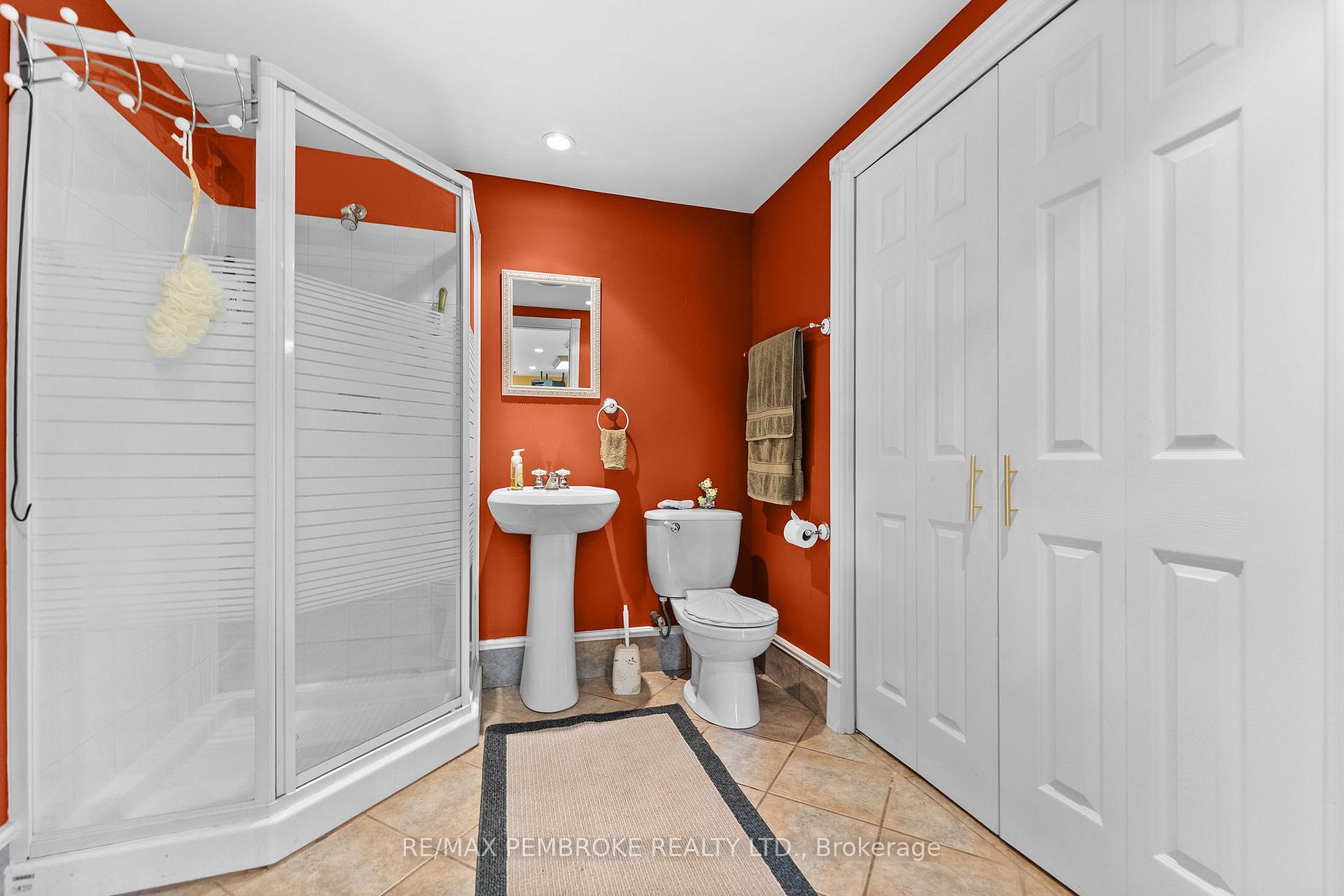 Photo 35 of 1315 Blakely Crescent W, Pembroke, Pembroke — HOMEH