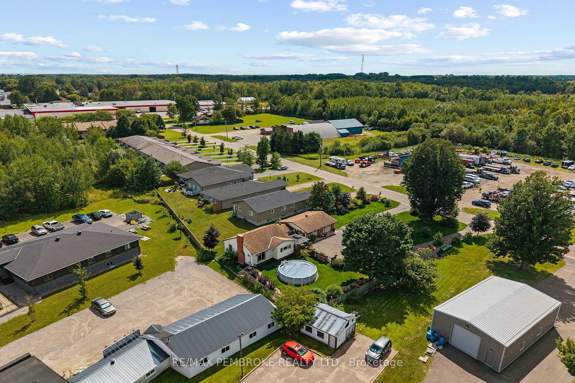 Photo 50 of 1315 Blakely Crescent W, Pembroke, Pembroke — HOMEH
