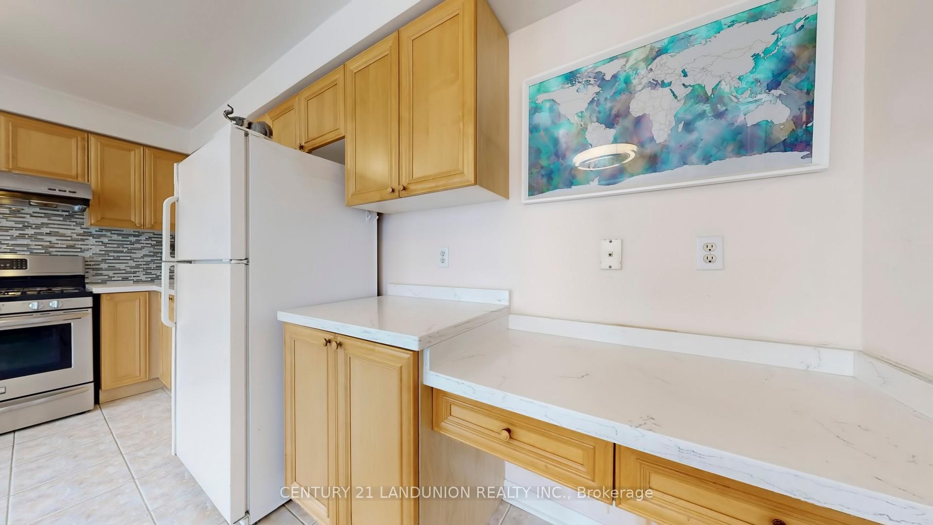 Photo 14 of 10 Majestic Drive, Markham, Berczy — HOMEH