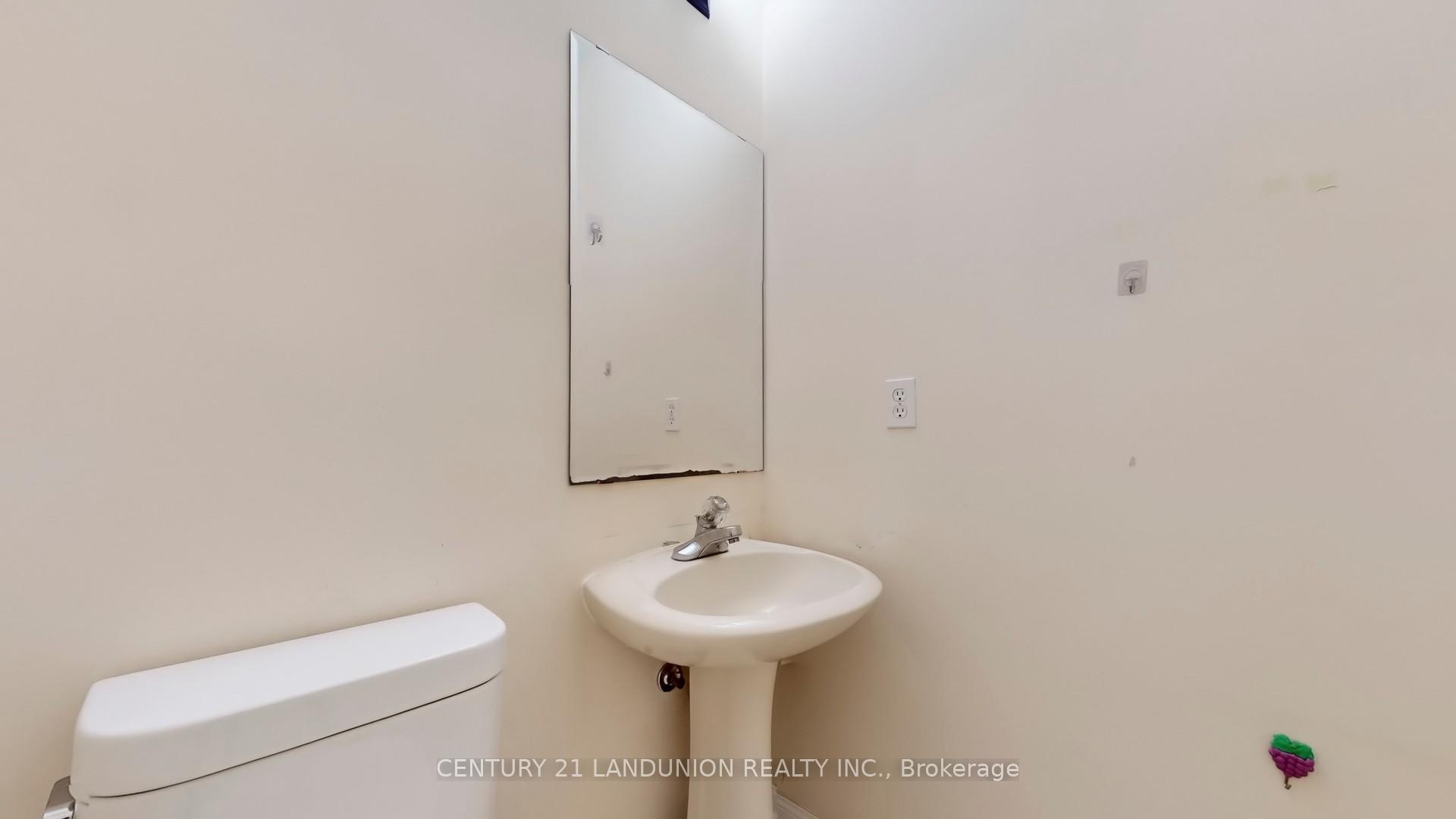 Photo 21 of 10 Majestic Drive, Markham, Berczy — HOMEH