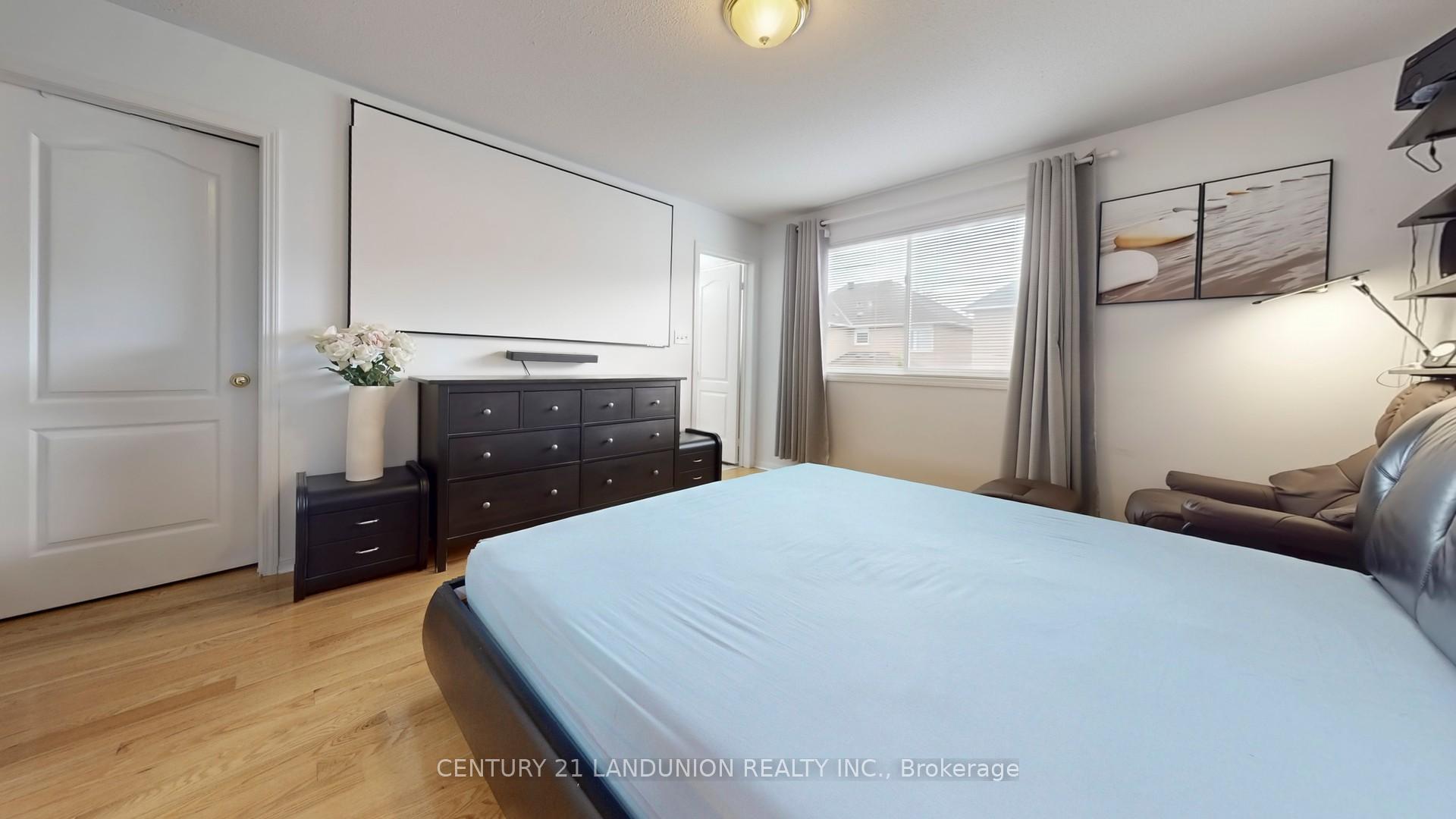 Photo 29 of 10 Majestic Drive, Markham, Berczy — HOMEH