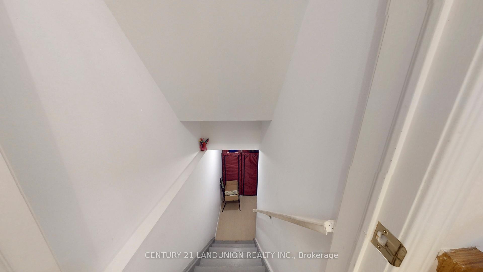 Photo 41 of 10 Majestic Drive, Markham, Berczy — HOMEH