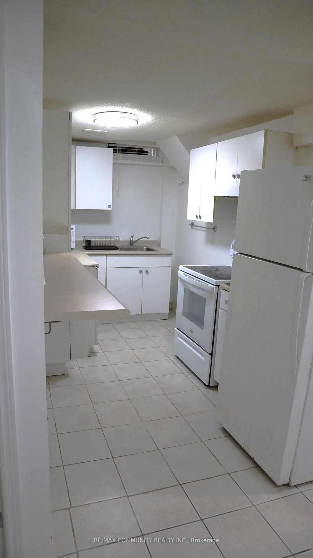 Photo 9 of Unit Basement, 41 Legends Drive, Scarborough, Rouge — HOMEH