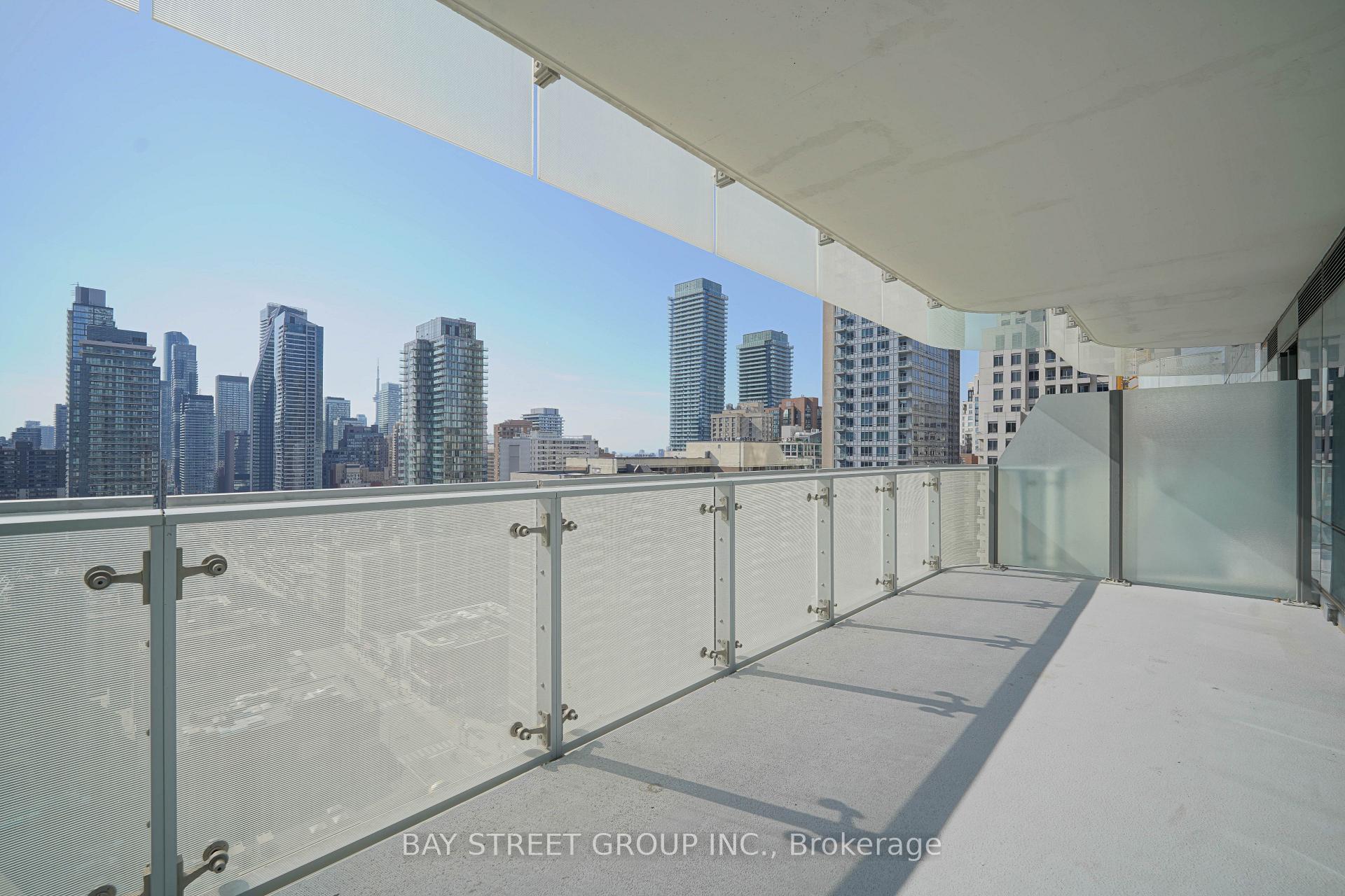 Photo 5 of Unit 1605, 1 bloor Street E, Toronto, Bay Street Corridor — HOMEH