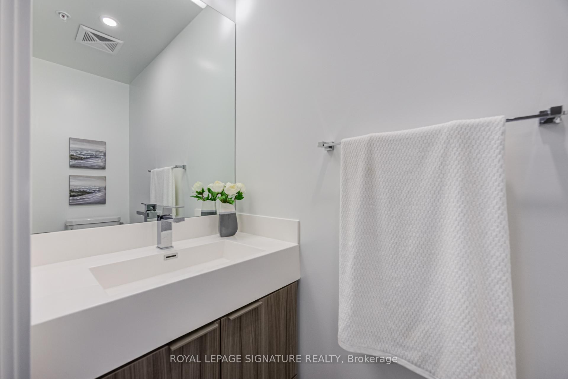 Photo 10 of Unit 2008, 30 Samuel Wood Way, Etobicoke, Islington-City Centre West — HOMEH
