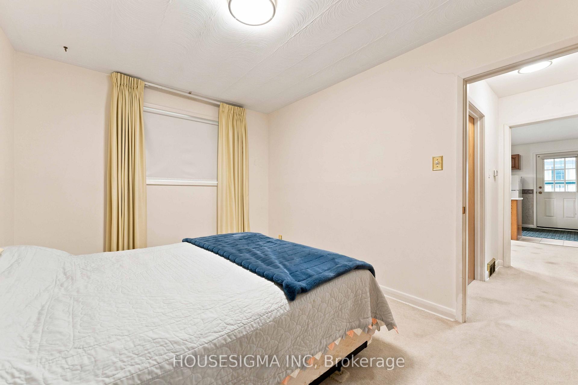 Photo 29 of 1347 R Avenue, Ottawa, Eastway Gardens/Industrial Park — HOMEH