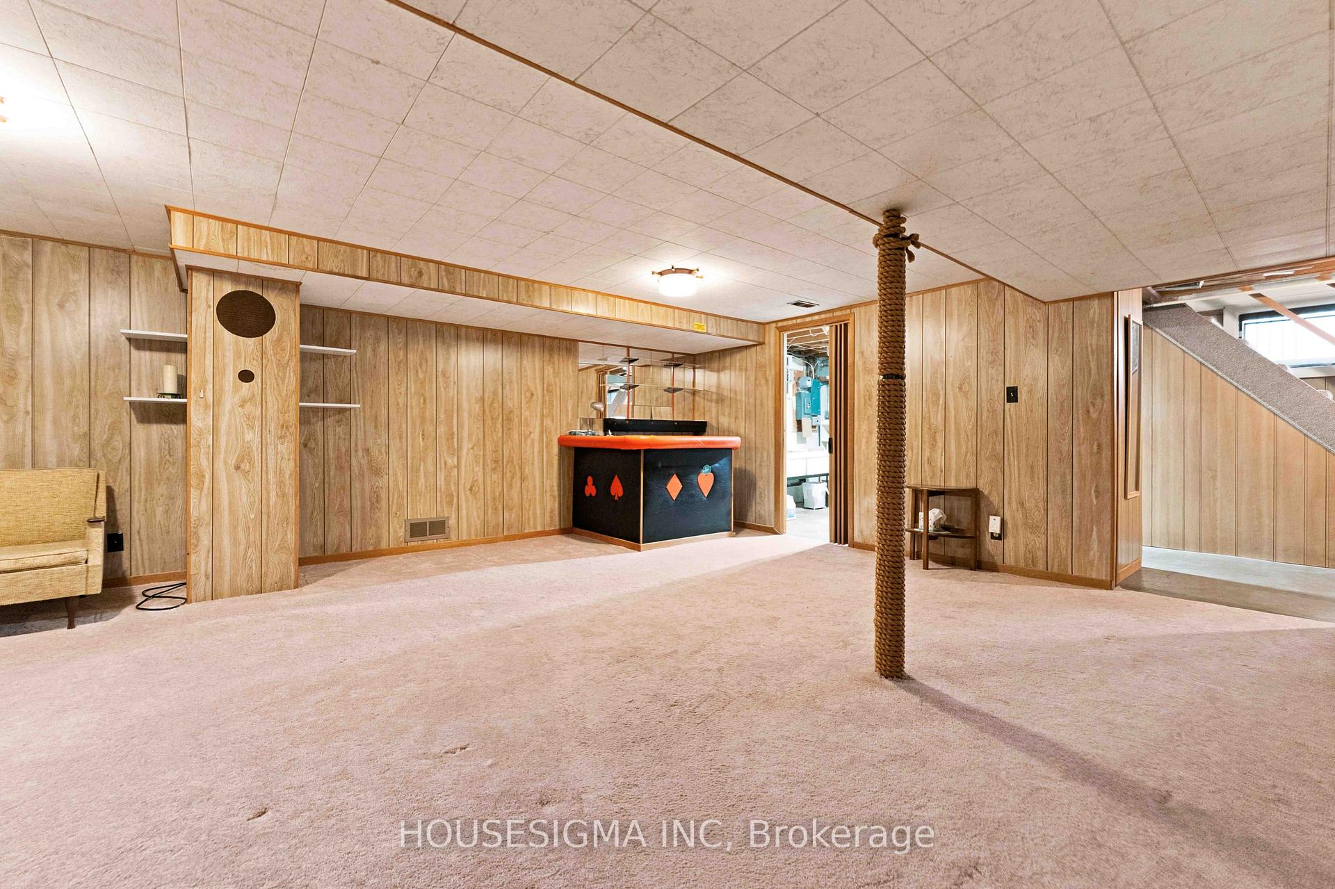 Photo 37 of 1347 R Avenue, Ottawa, Eastway Gardens/Industrial Park — HOMEH