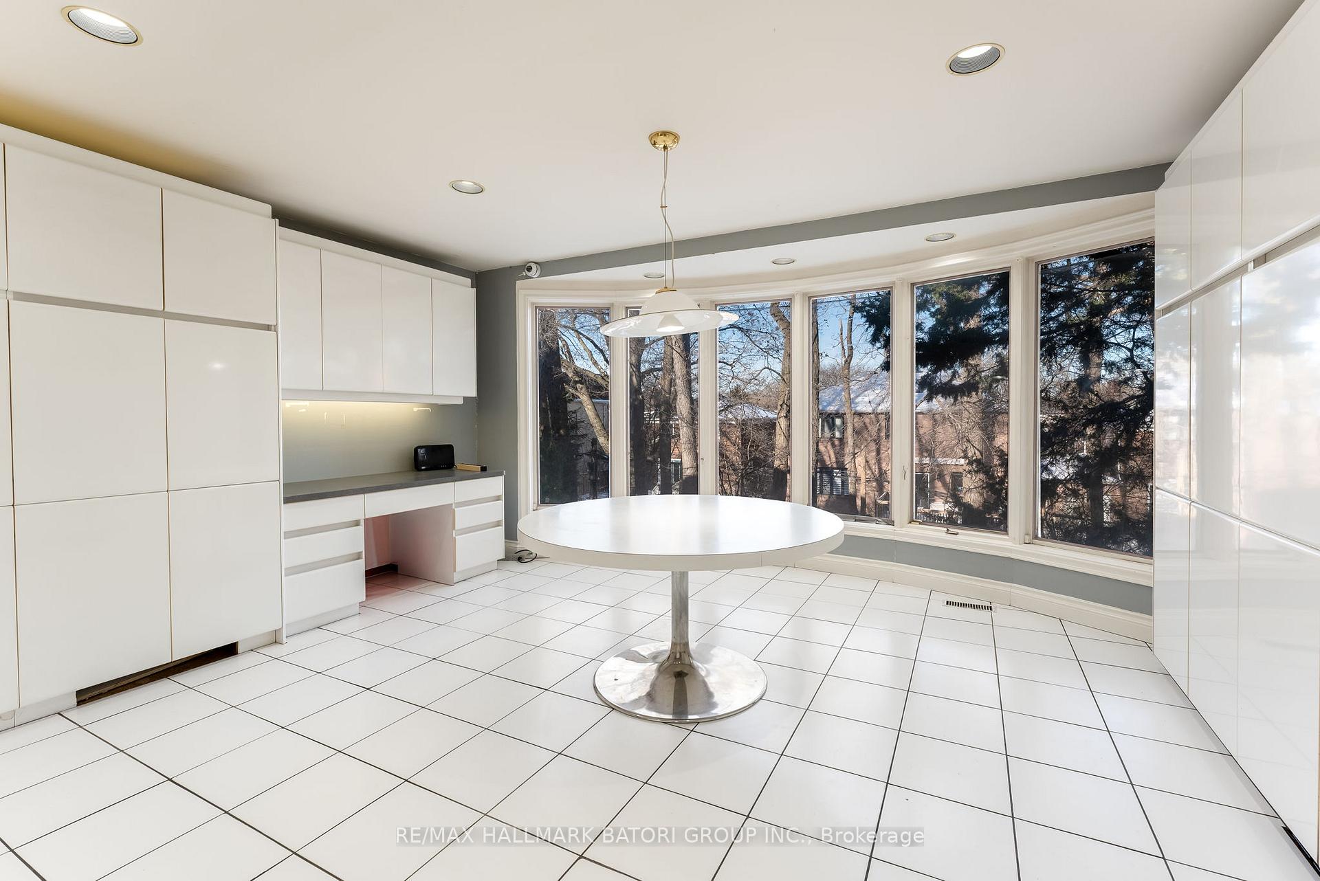 Photo 4 of 64 Prue Avenue, Toronto, Englemount-Lawrence — HOMEH
