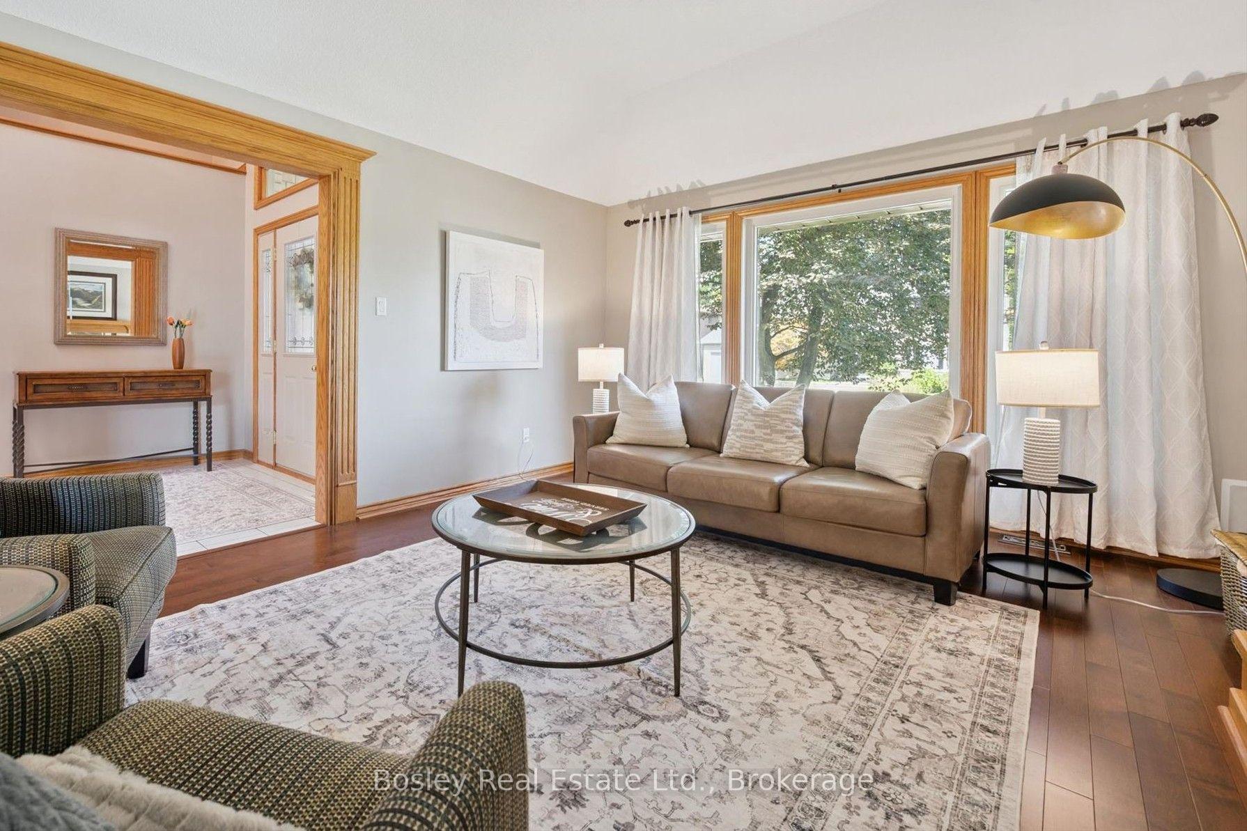 Photo 14 of 174 Dimson Avenue, Guelph, Kortright East — HOMEH