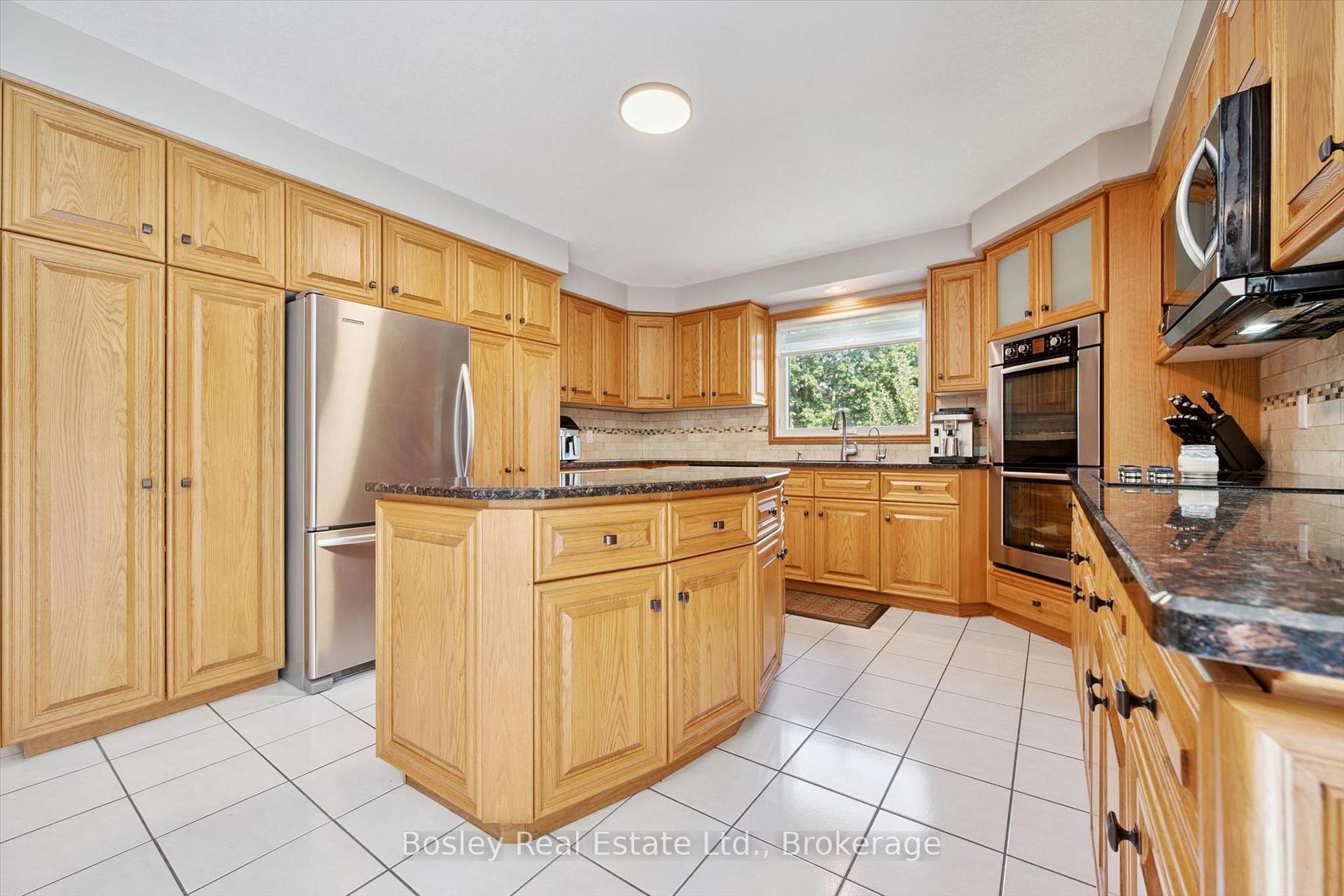 Photo 29 of 174 Dimson Avenue, Guelph, Kortright East — HOMEH