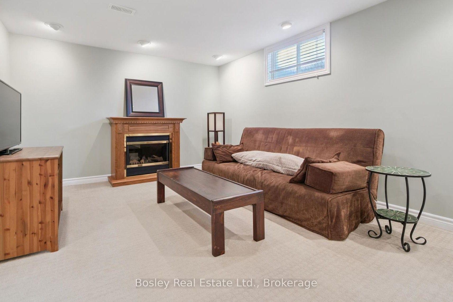 Photo 42 of 174 Dimson Avenue, Guelph, Kortright East — HOMEH