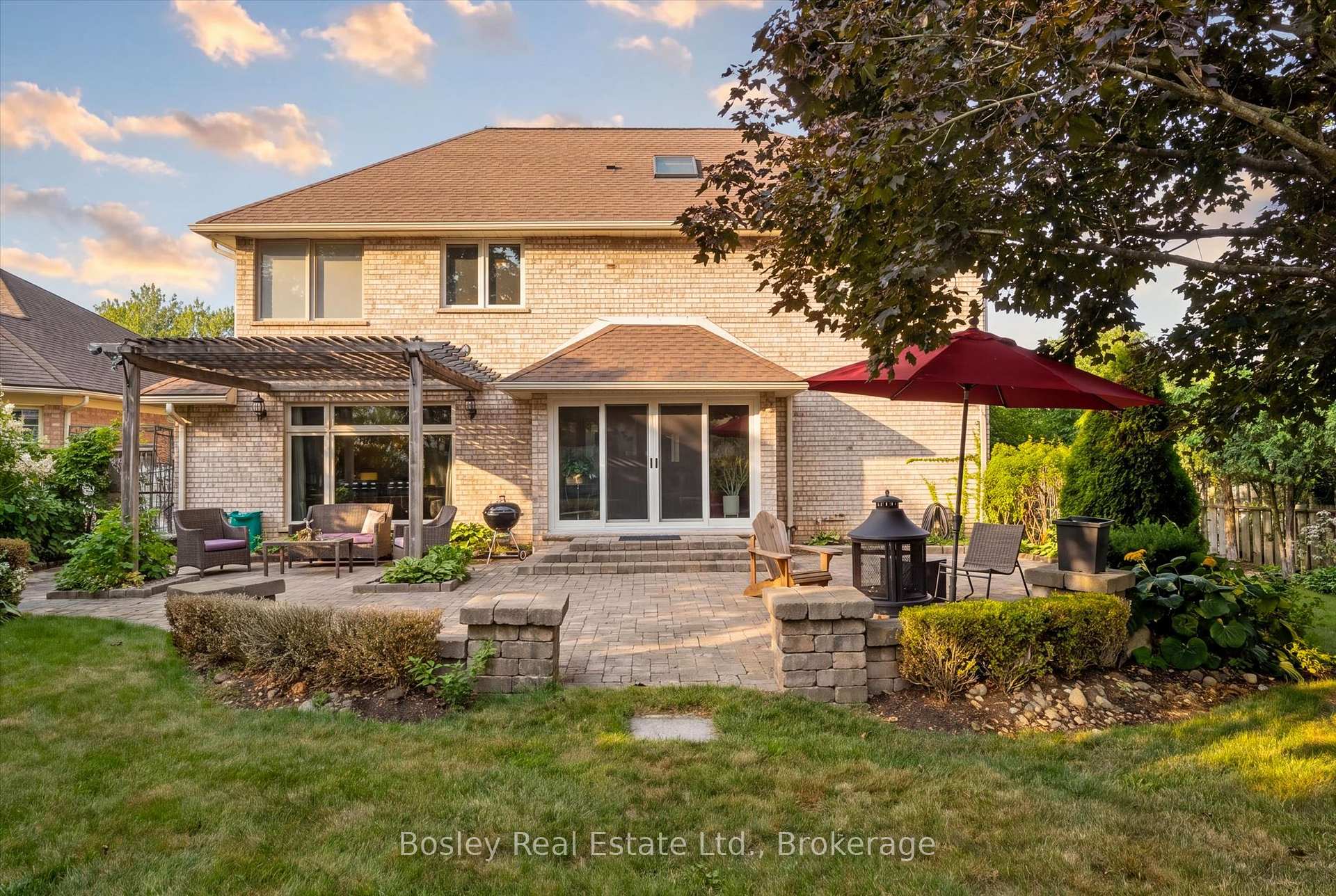 Photo 54 of 174 Dimson Avenue, Guelph, Kortright East — HOMEH