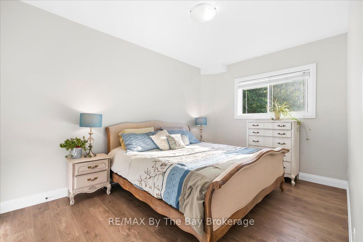 Photo 32 of 146 Mary Street, Clearview, Creemore — HOMEH