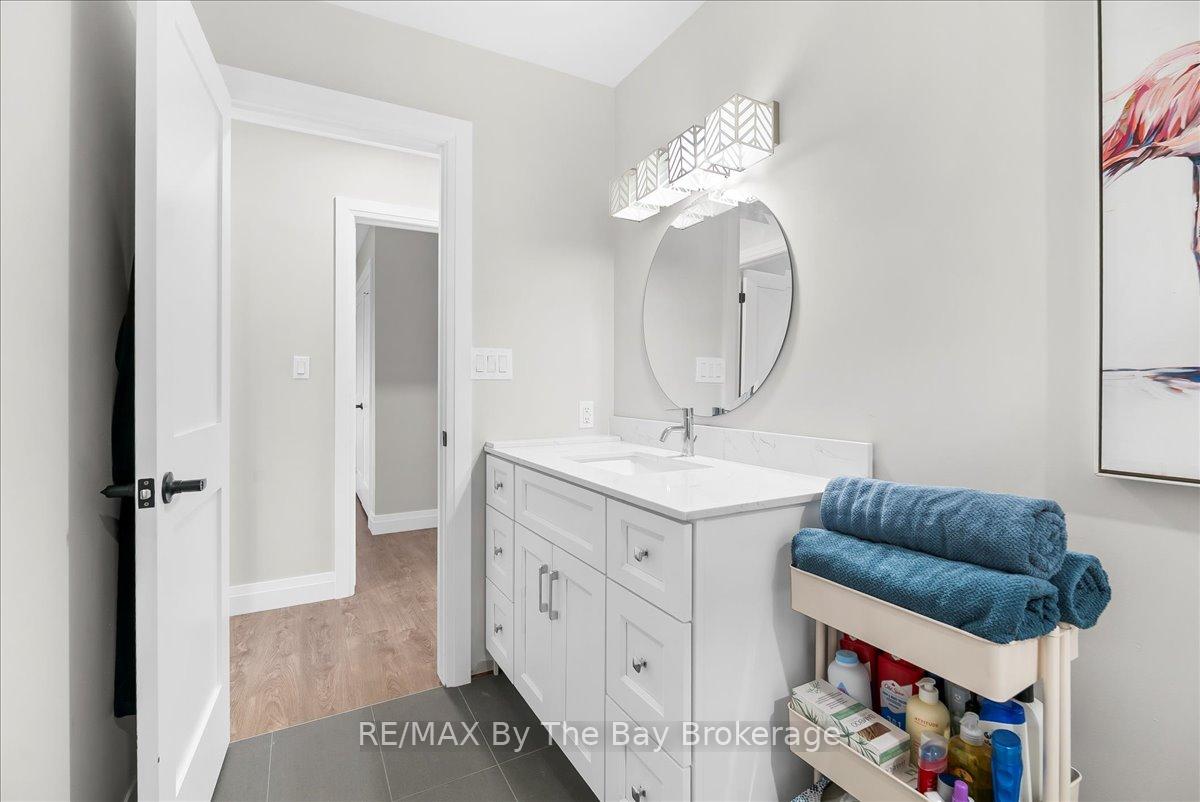 Photo 38 of 146 Mary Street, Clearview, Creemore — HOMEH