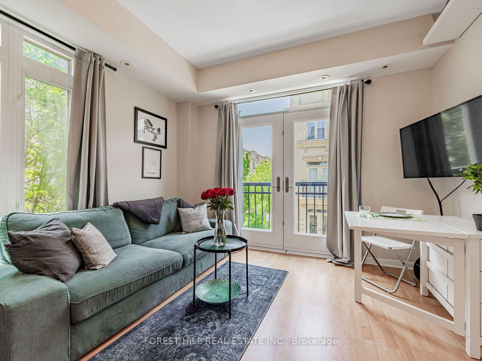 Photo 5 of Unit TH 3, 68 Carr Street, Toronto, Kensington-Chinatown — HOMEH