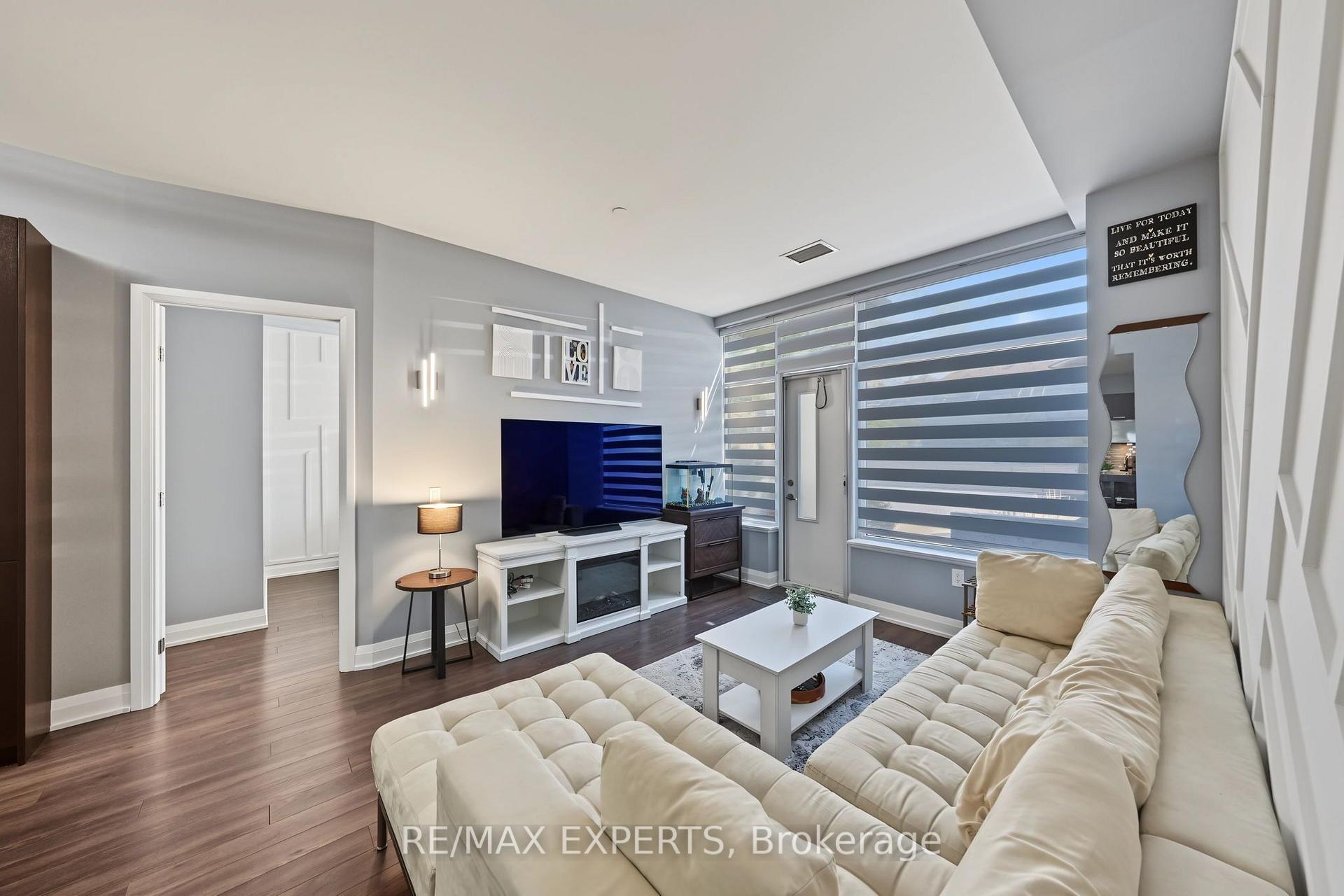 Photo 9 of Unit 117, 4800 Highway 7, Vaughan, East Woodbridge — HOMEH