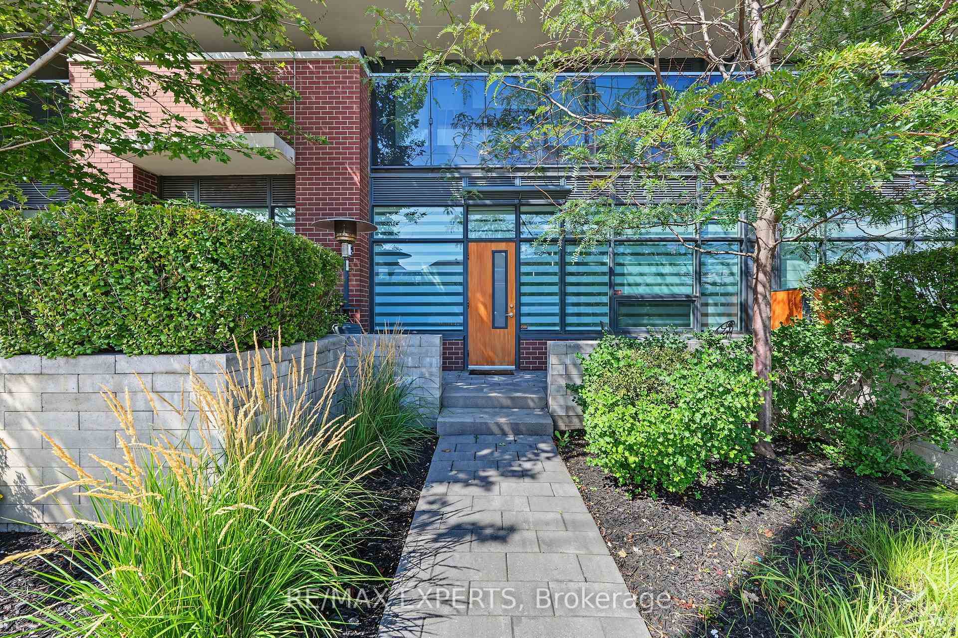 Photo 23 of Unit 117, 4800 Highway 7, Vaughan, East Woodbridge — HOMEH