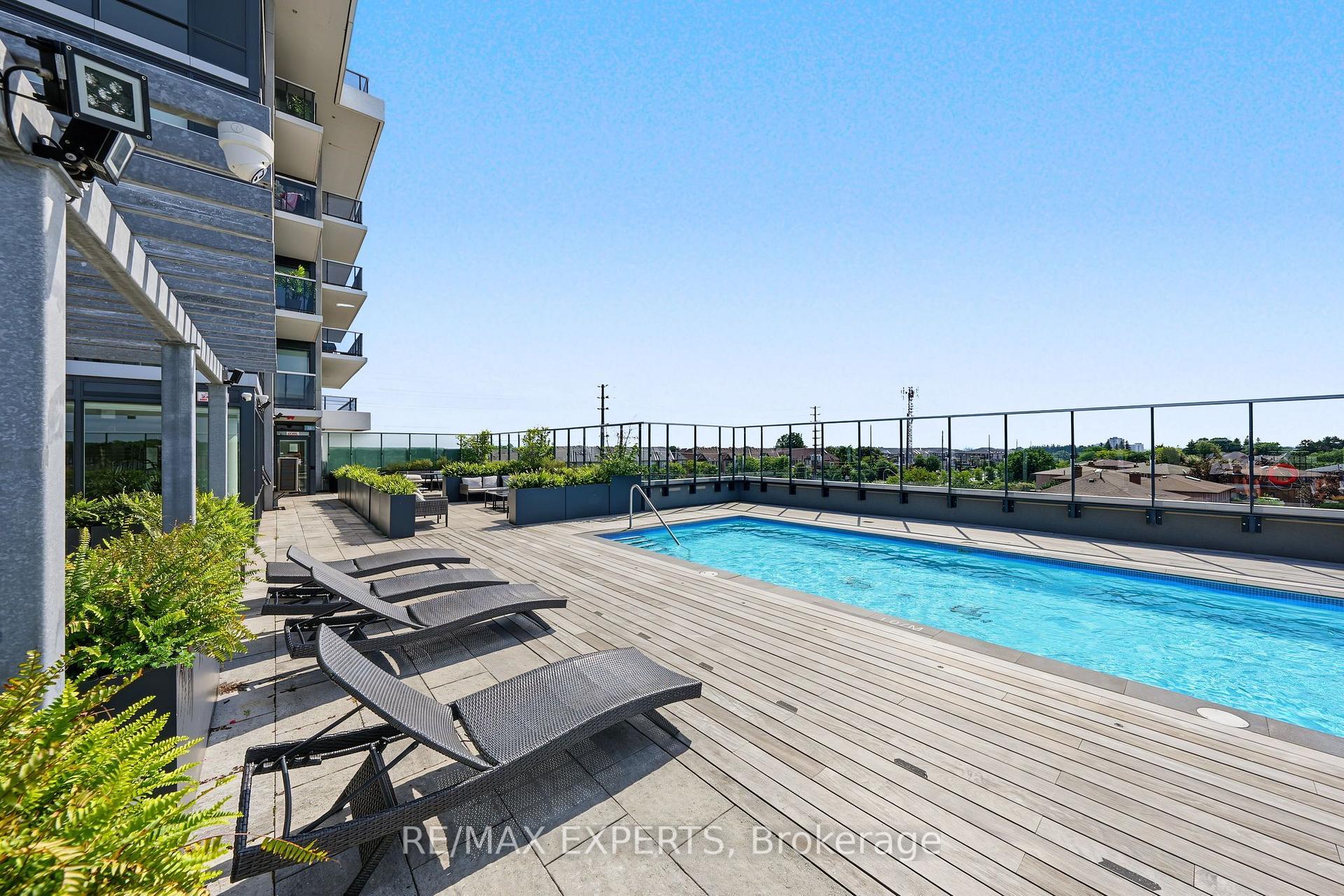 Photo 28 of Unit 117, 4800 Highway 7, Vaughan, East Woodbridge — HOMEH