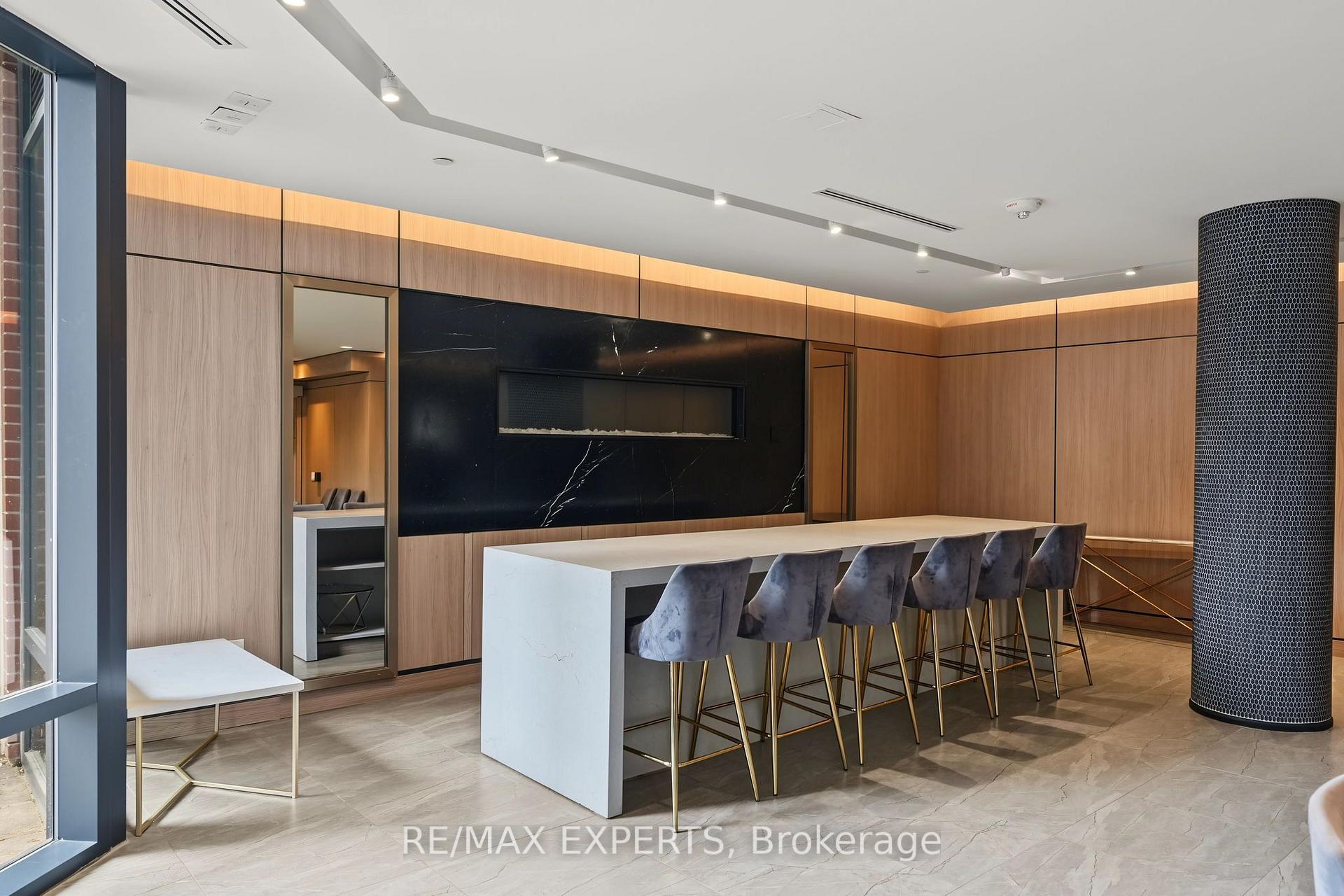 Photo 33 of Unit 117, 4800 Highway 7, Vaughan, East Woodbridge — HOMEH