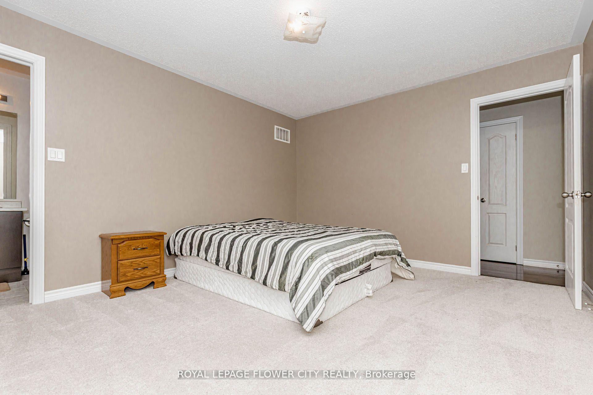 Photo 31 of 944 O'reilly Crescent, Shelburne — HOMEH