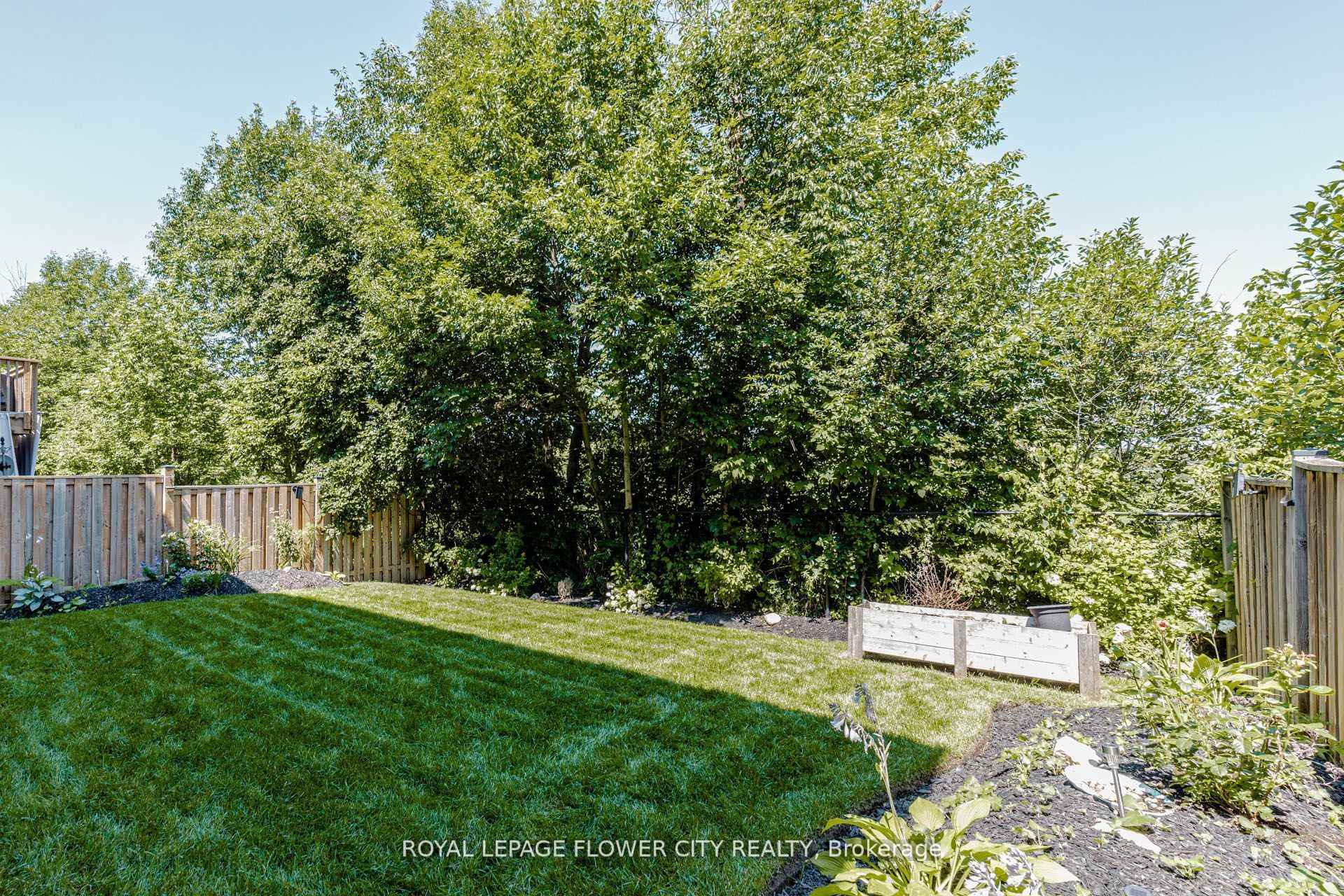 Photo 33 of 944 O'reilly Crescent, Shelburne — HOMEH