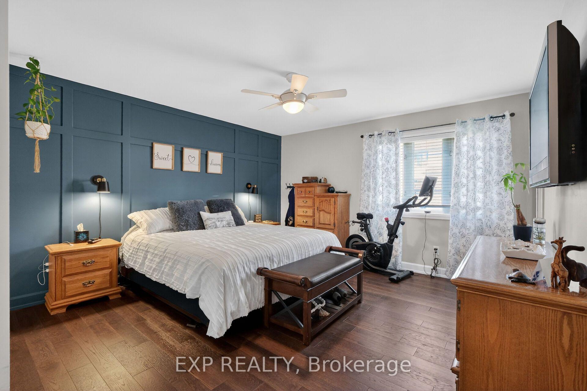 Photo 18 of 450 Central Park Boulevard, Russell, Village of Russell — HOMEH