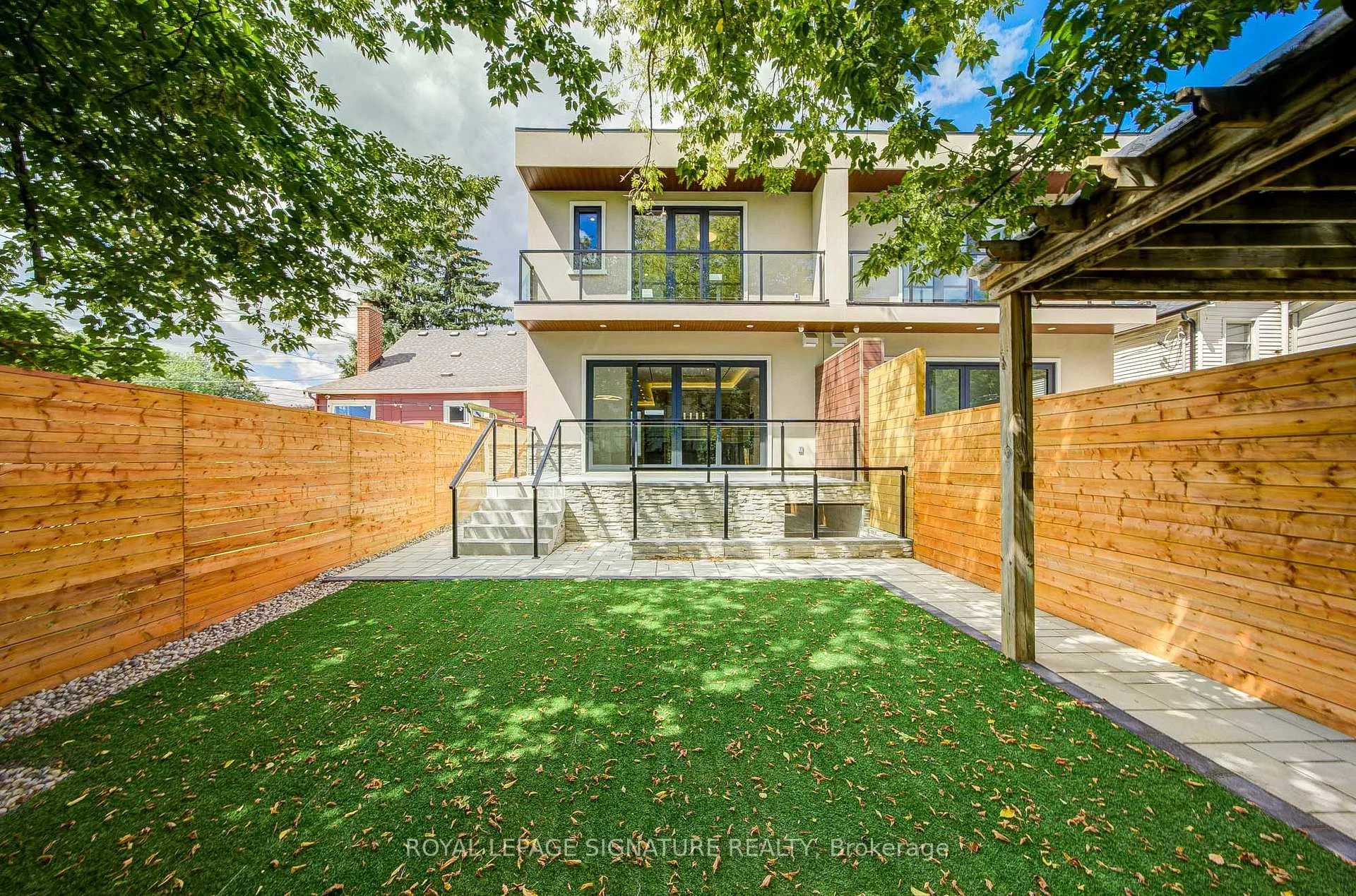 Photo 54 of 876 Atwater Avenue, Mississauga, Lakeview — HOMEH