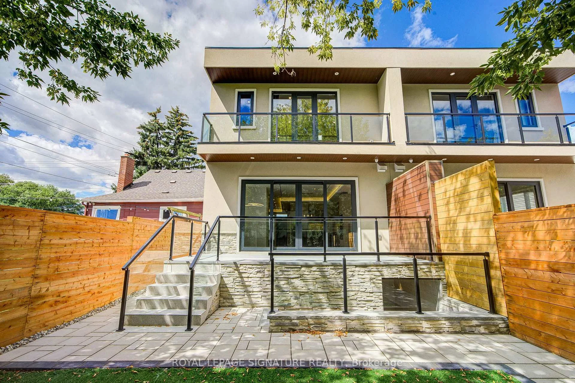 Photo 51 of 876 Atwater Avenue, Mississauga, Lakeview — HOMEH