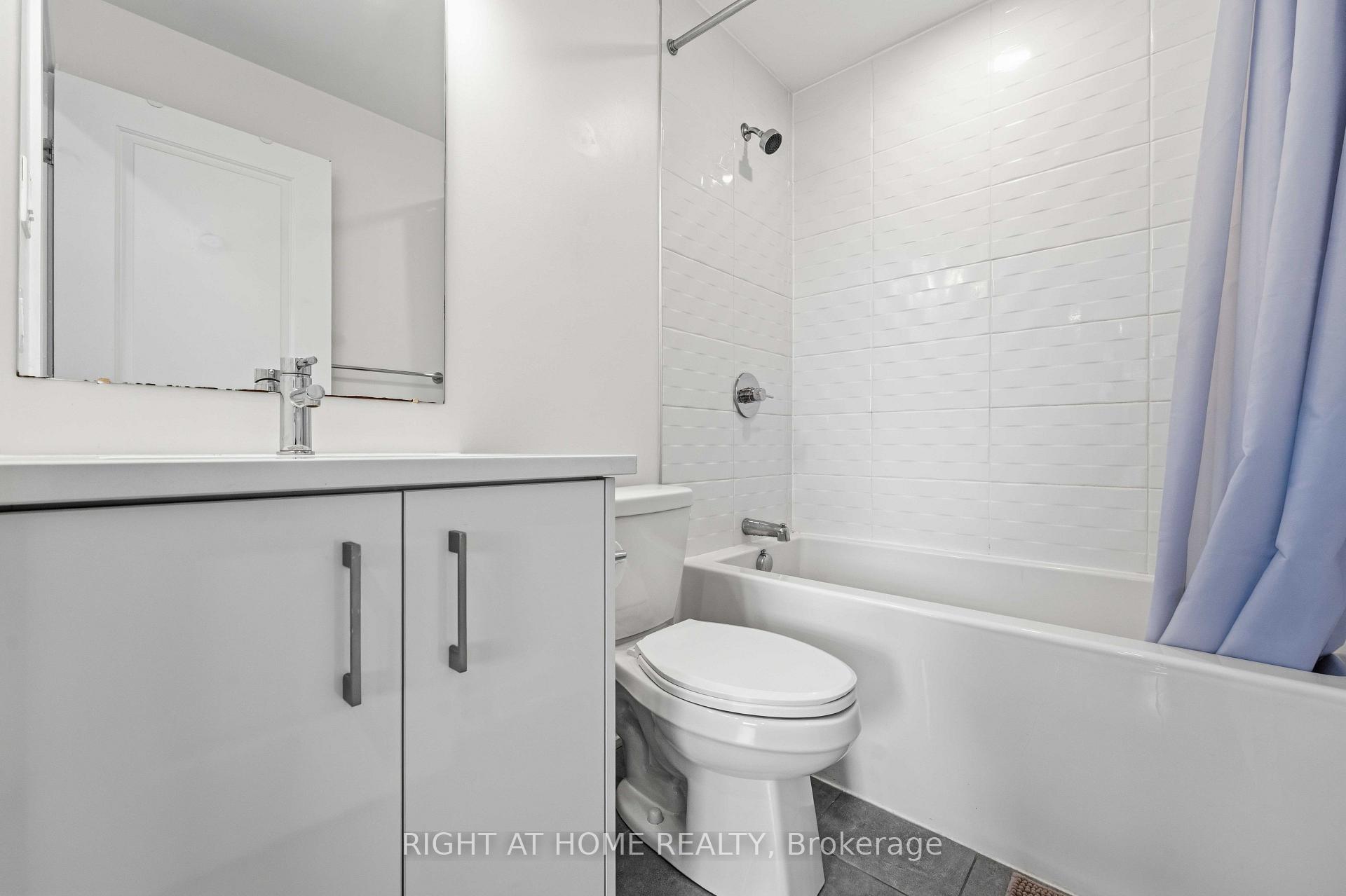 Photo 23 of Unit D, 55 Overberg Way, Ottawa, Kanata - Emerald Meadows/Trailwest — HOMEH