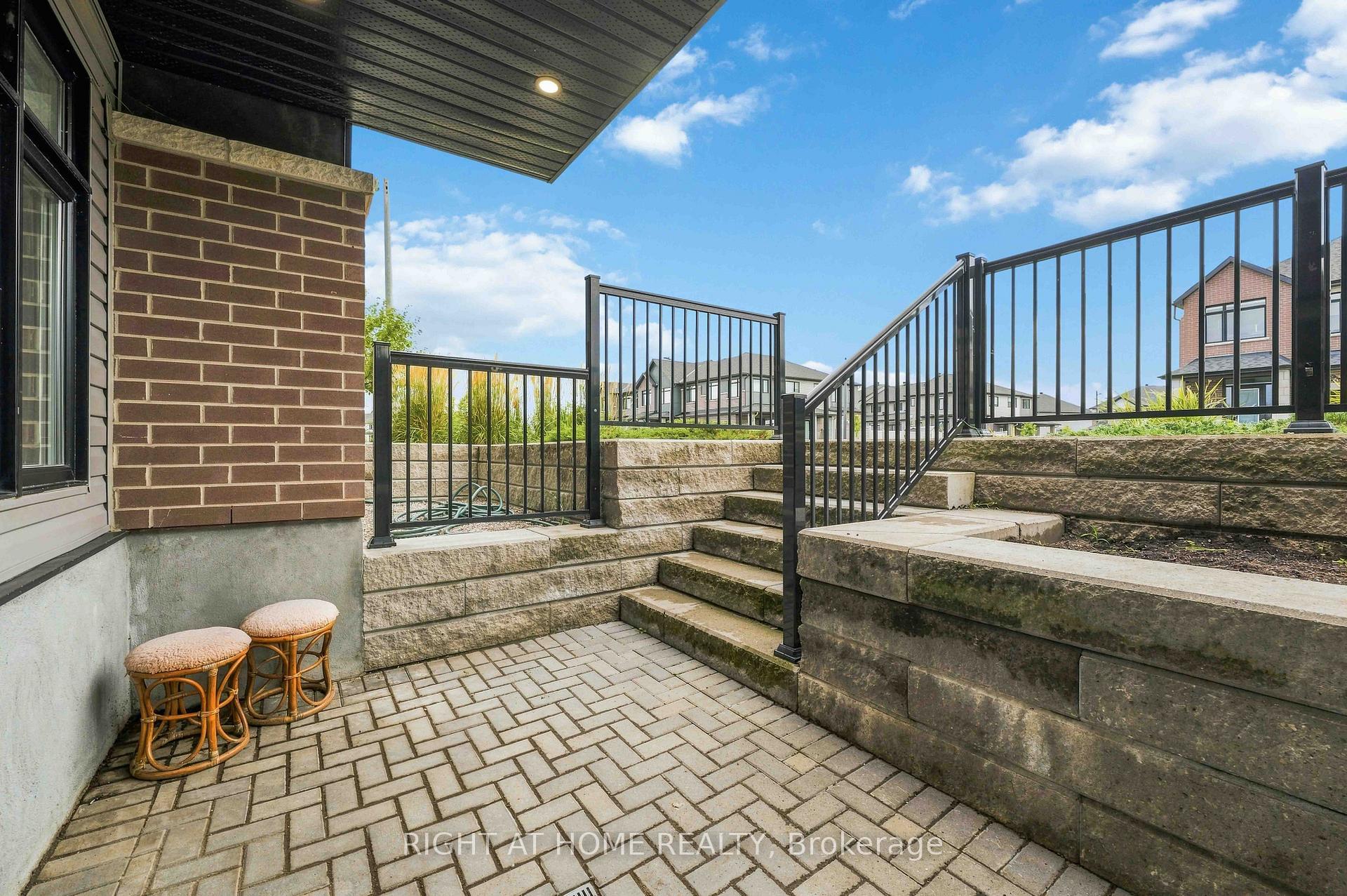 Photo 26 of Unit D, 55 Overberg Way, Ottawa, Kanata - Emerald Meadows/Trailwest — HOMEH