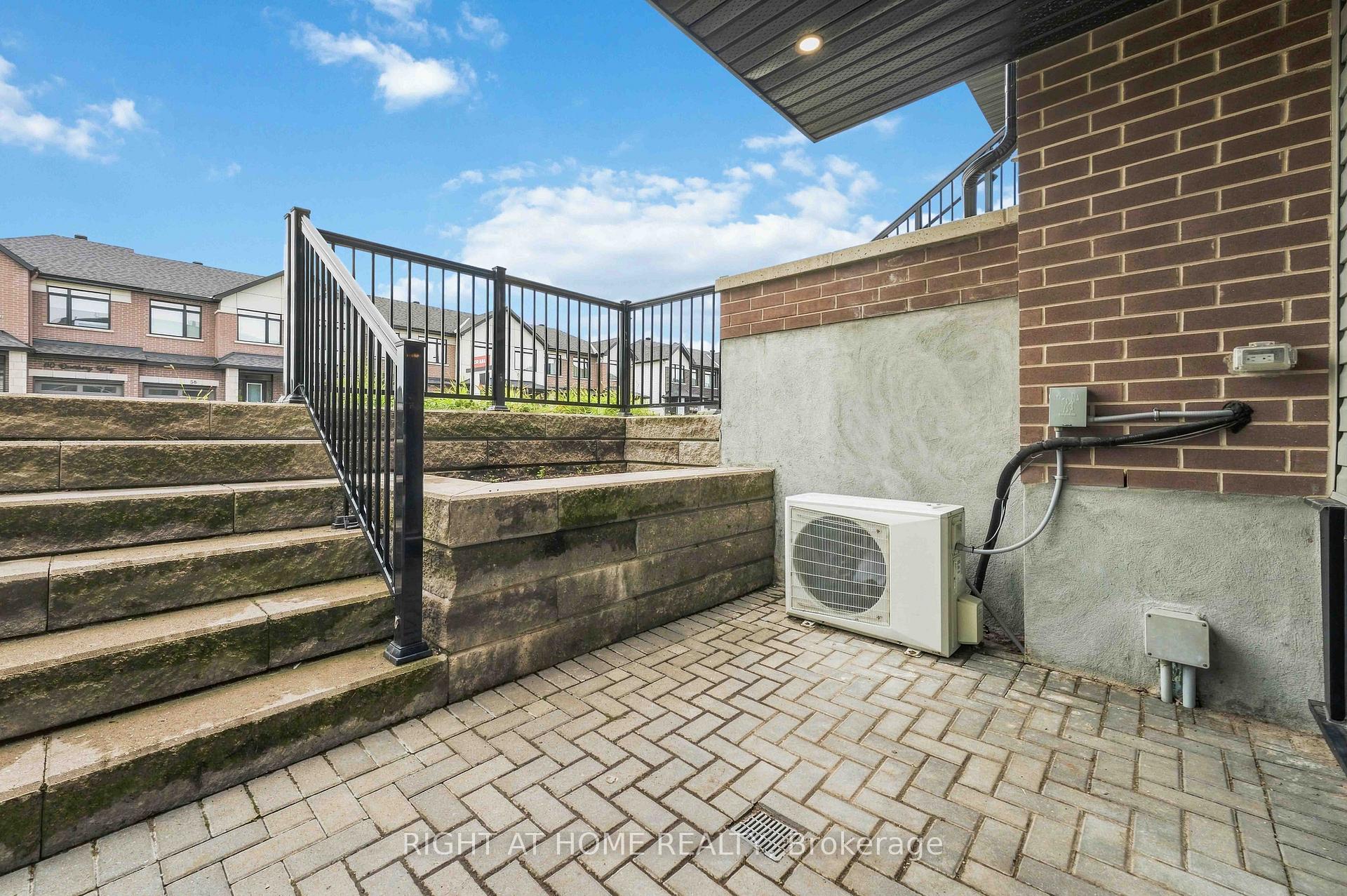 Photo 27 of Unit D, 55 Overberg Way, Ottawa, Kanata - Emerald Meadows/Trailwest — HOMEH