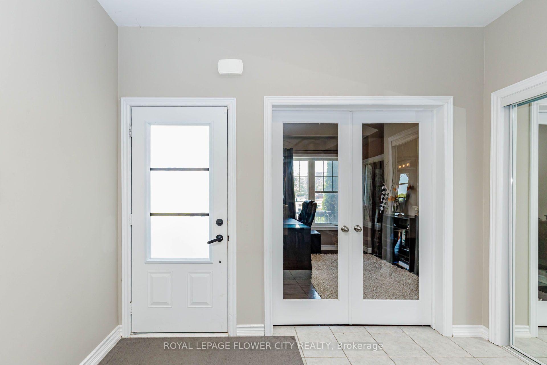 Photo 3 of 944 O'reilly Crescent, Shelburne — HOMEH