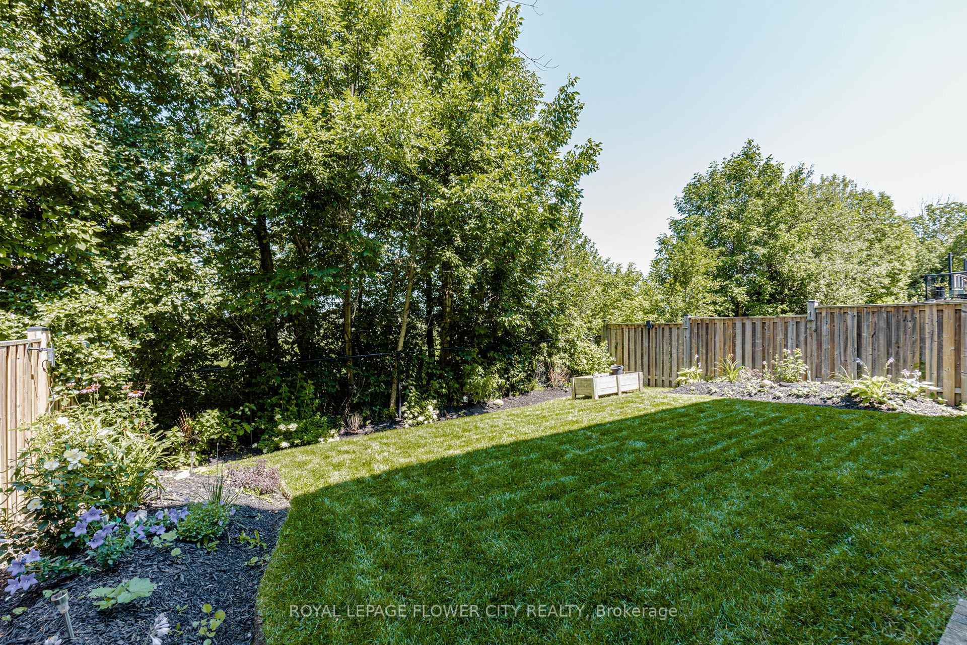 Photo 35 of 944 O'reilly Crescent, Shelburne — HOMEH
