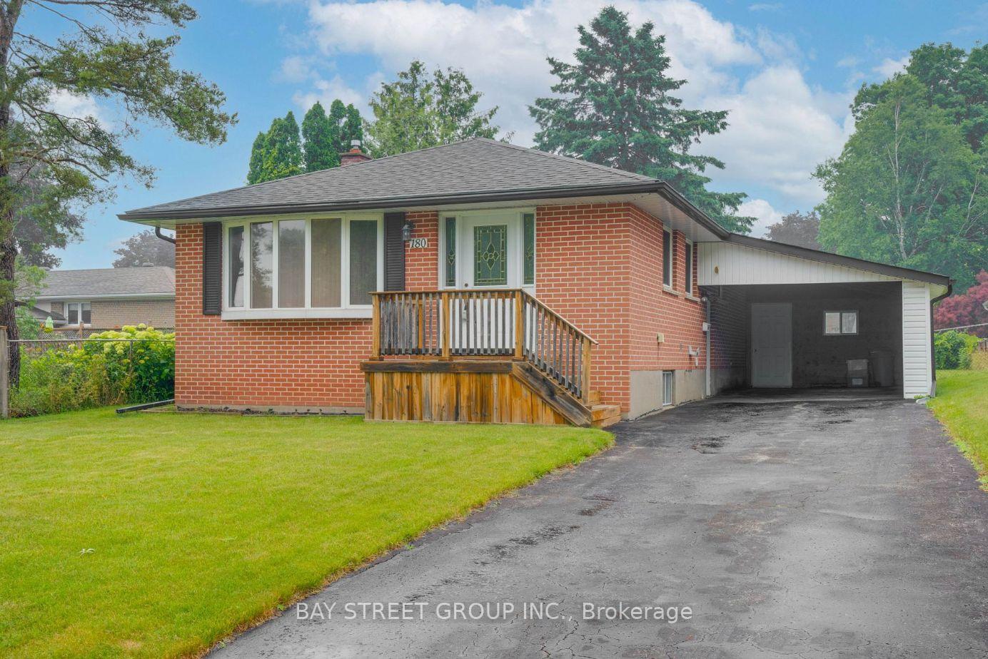 Photo 1 of 180 Rose Street, Barrie, Wellington — HOMEH
