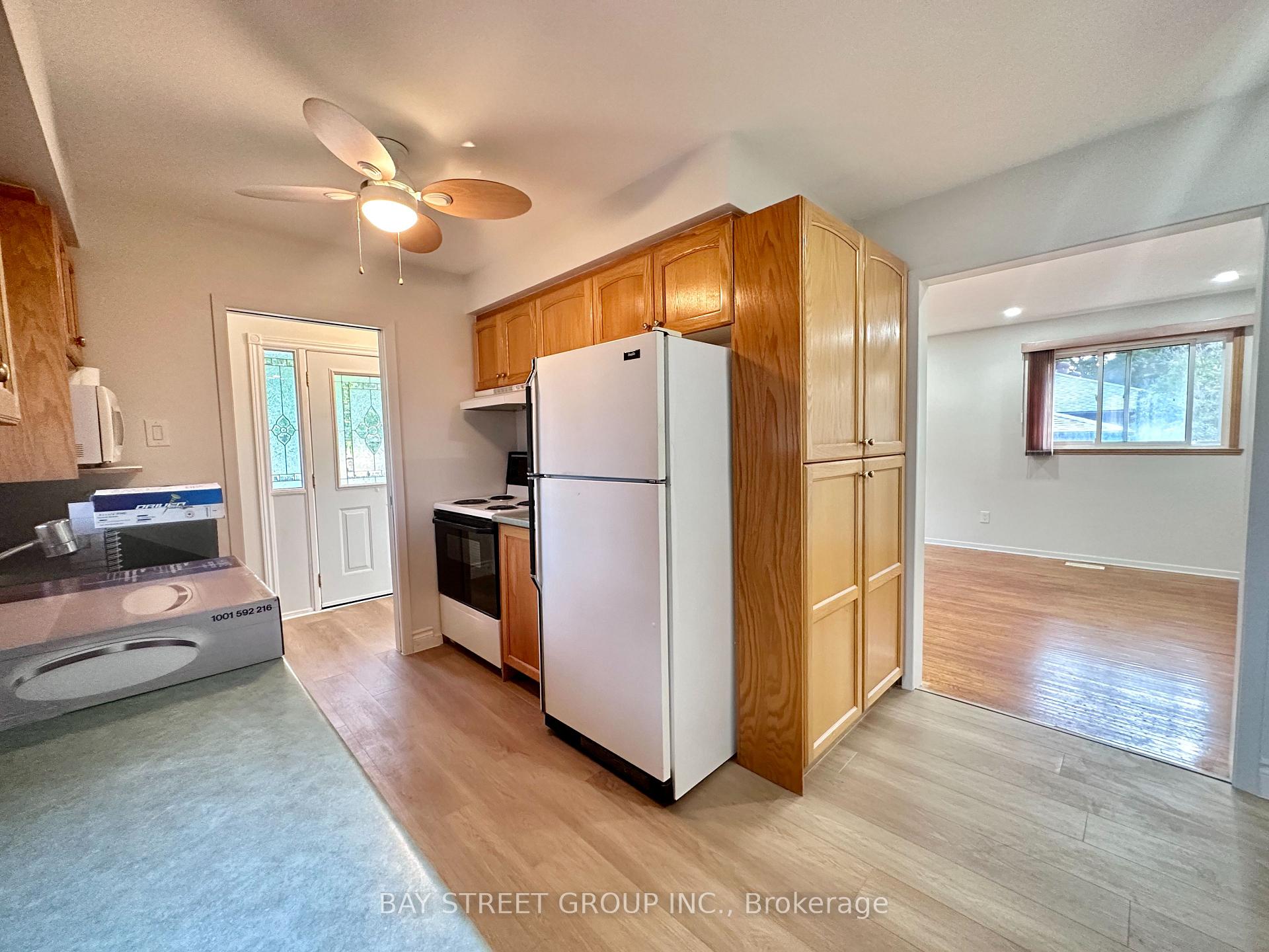 Photo 3 of 180 Rose Street, Barrie, Wellington — HOMEH