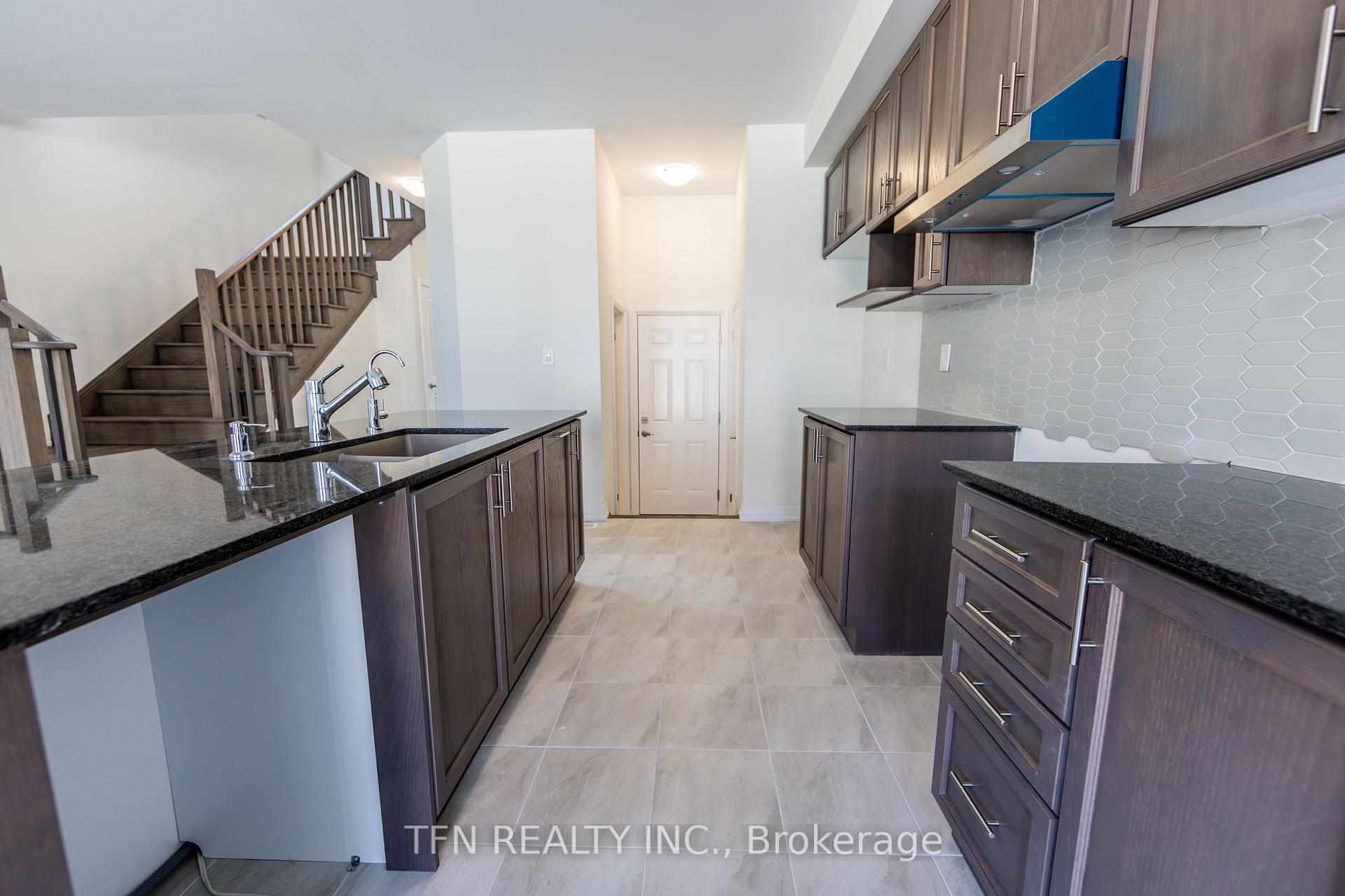 Photo 37 of 385 Starlight Avenue, Woolwich, Breslau — HOMEH