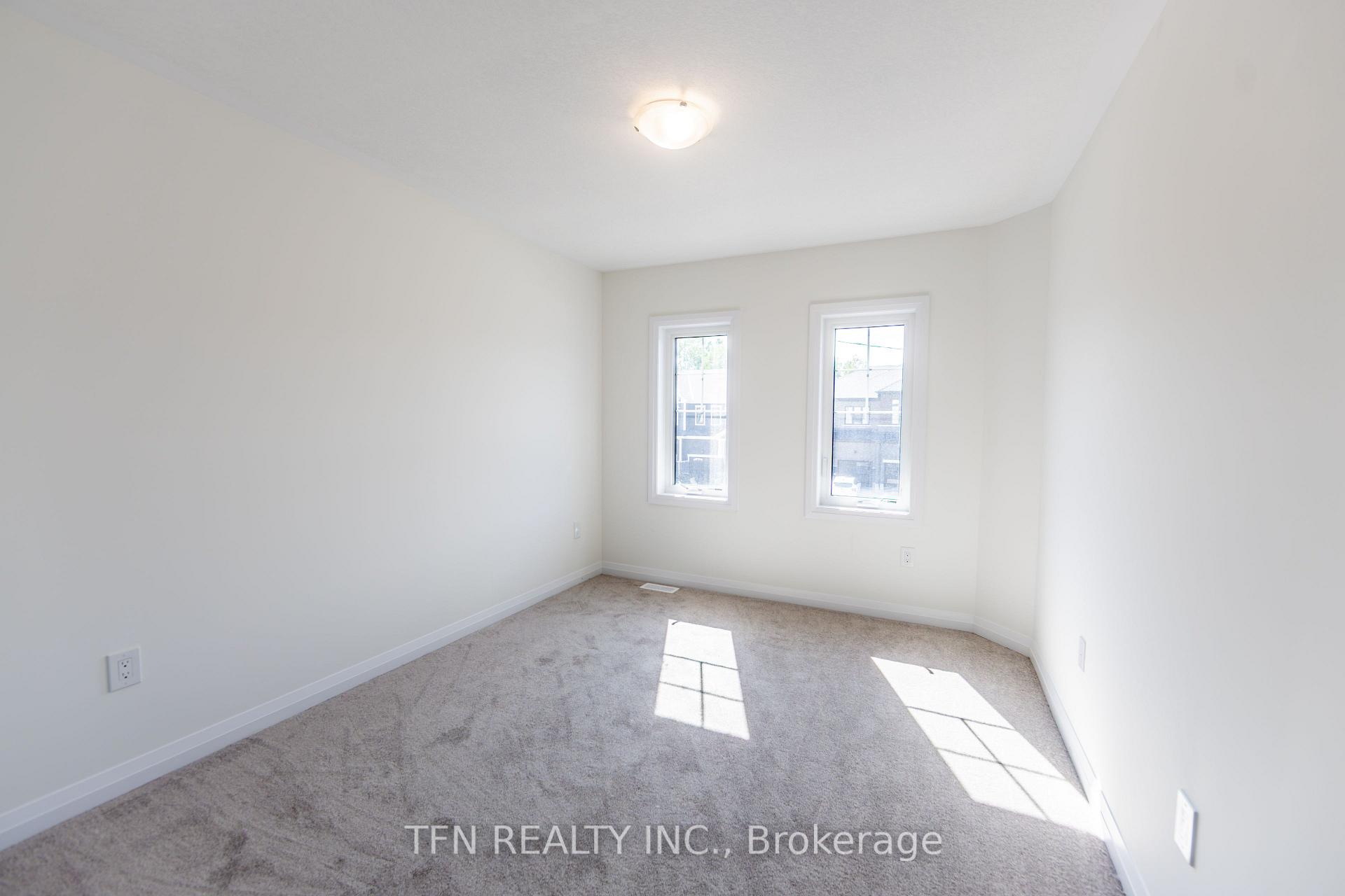 Photo 45 of 385 Starlight Avenue, Woolwich, Breslau — HOMEH